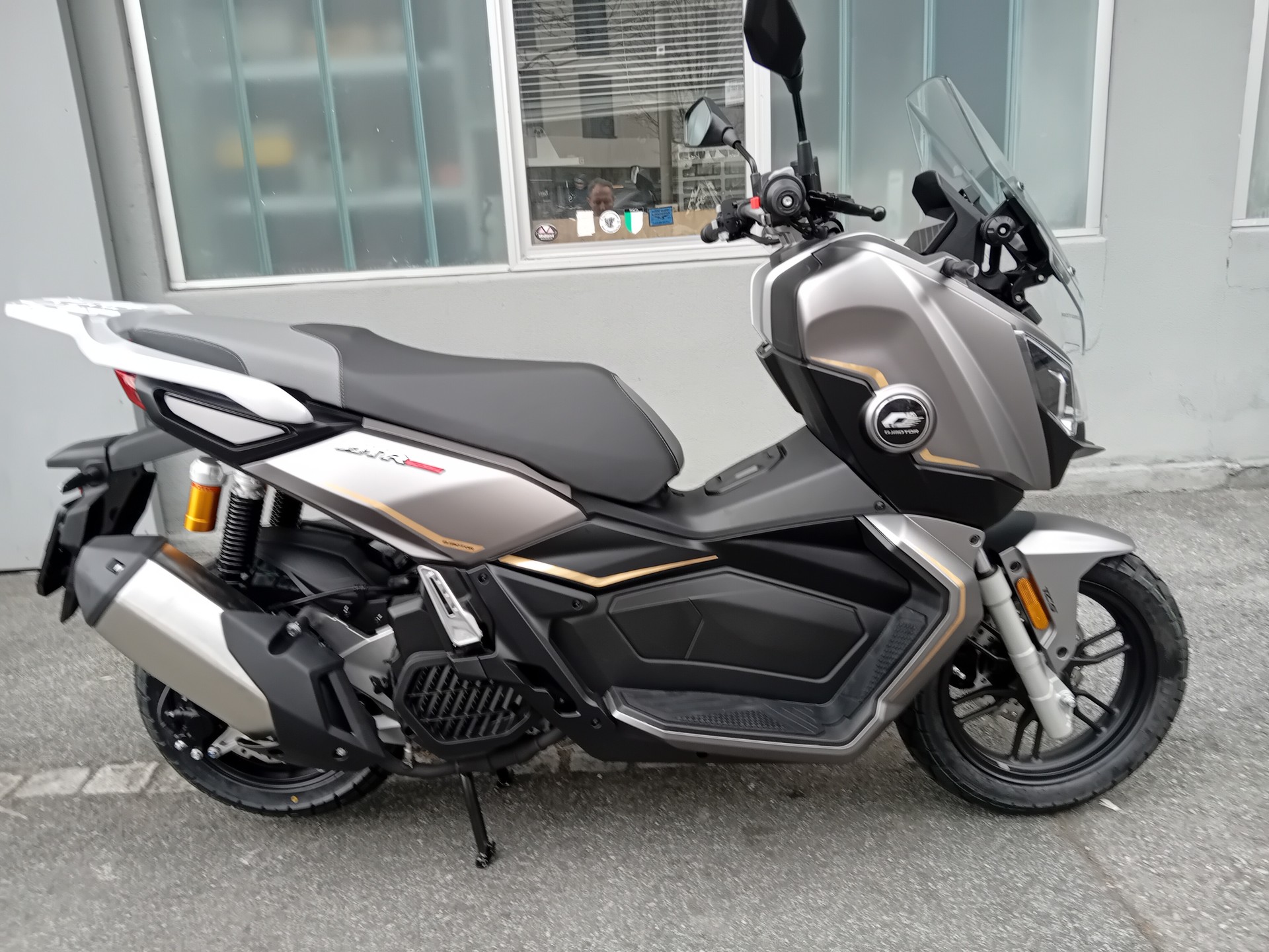 QJ ATR 125