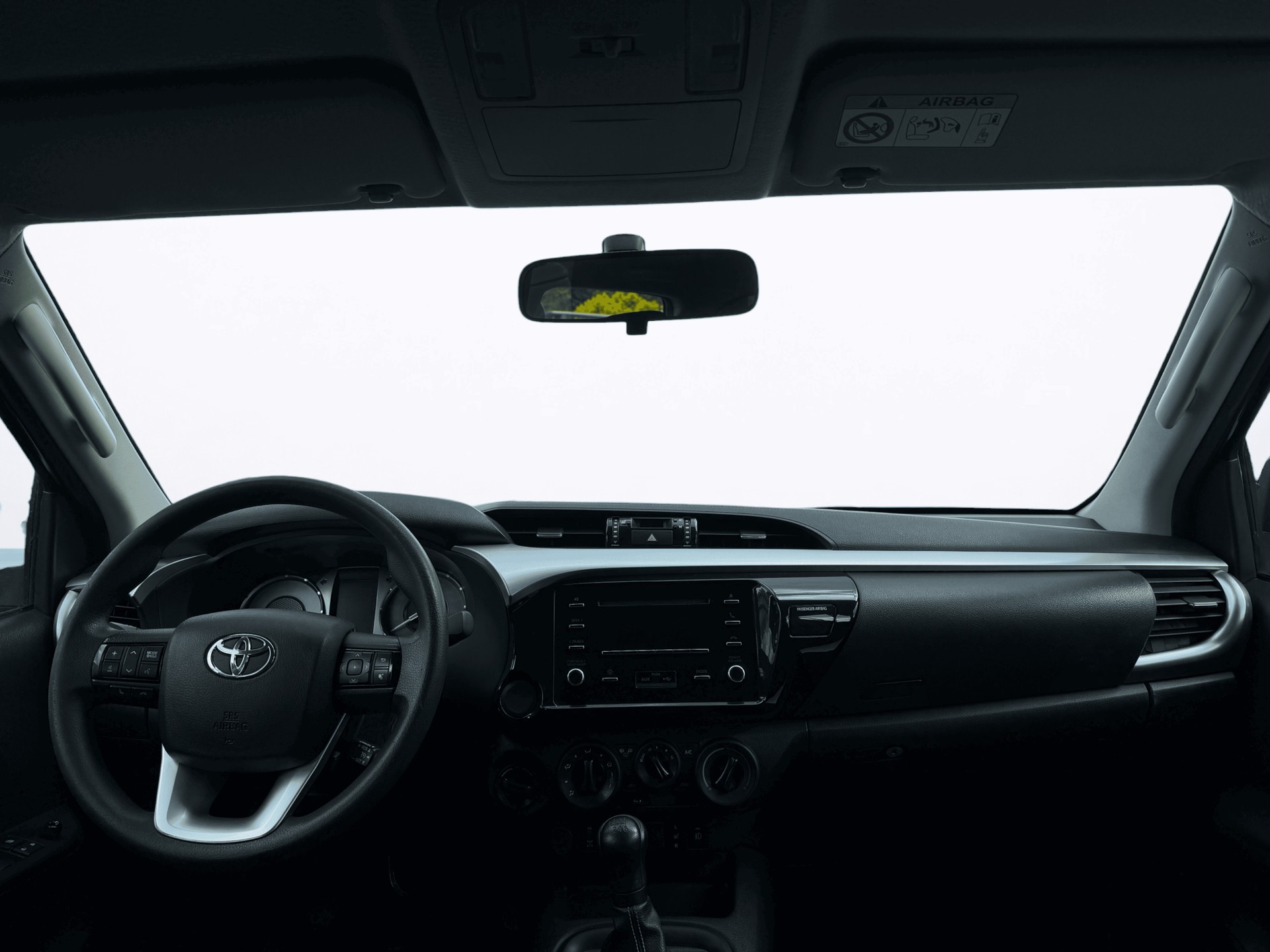 TOYOTA Hilux 2.4D-4D Style DoubleCab 4x4-image-11