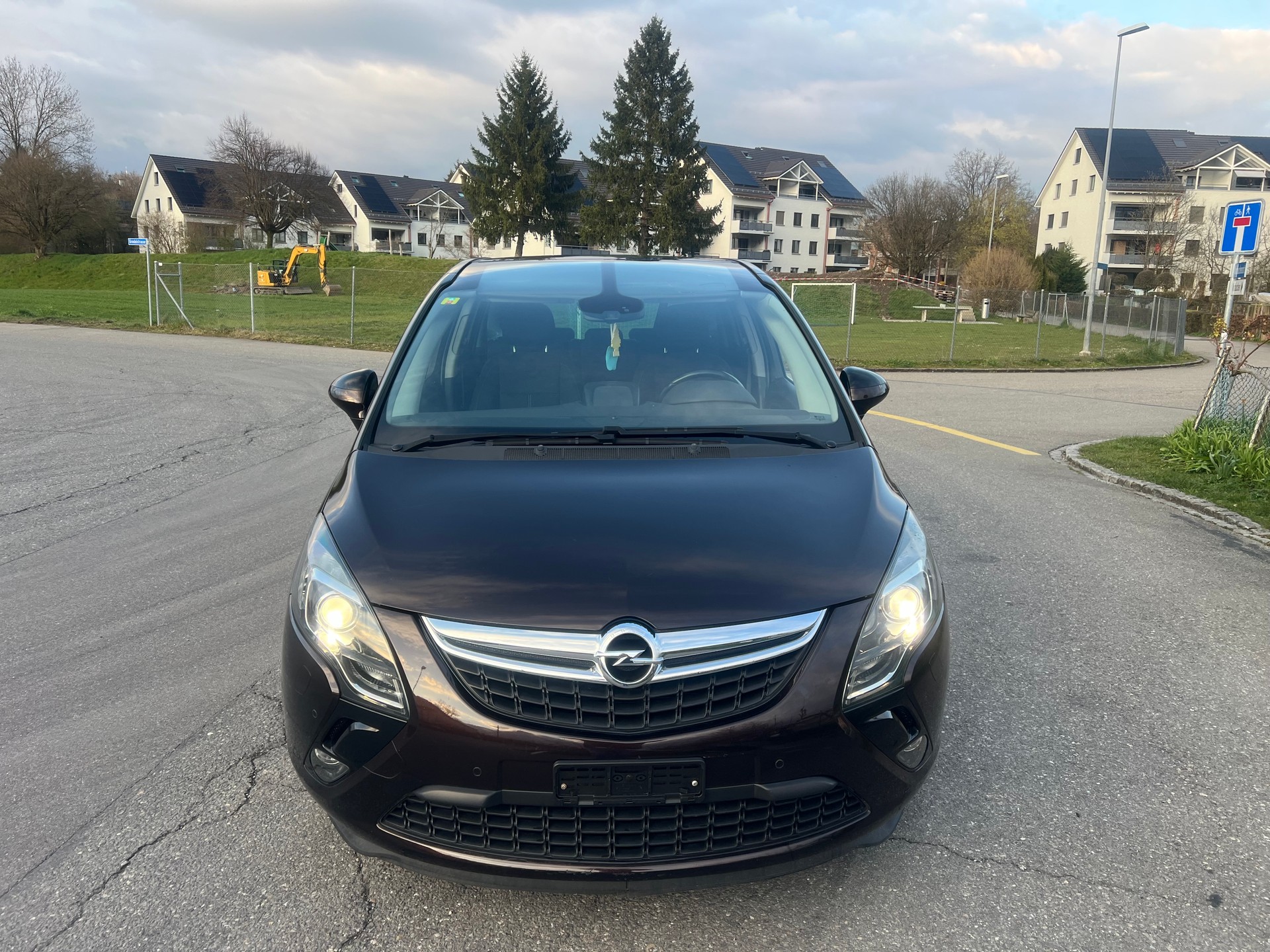 OPEL Zafira Tourer 1.6i 16V Turbo Active Ed. Aut.-image-2