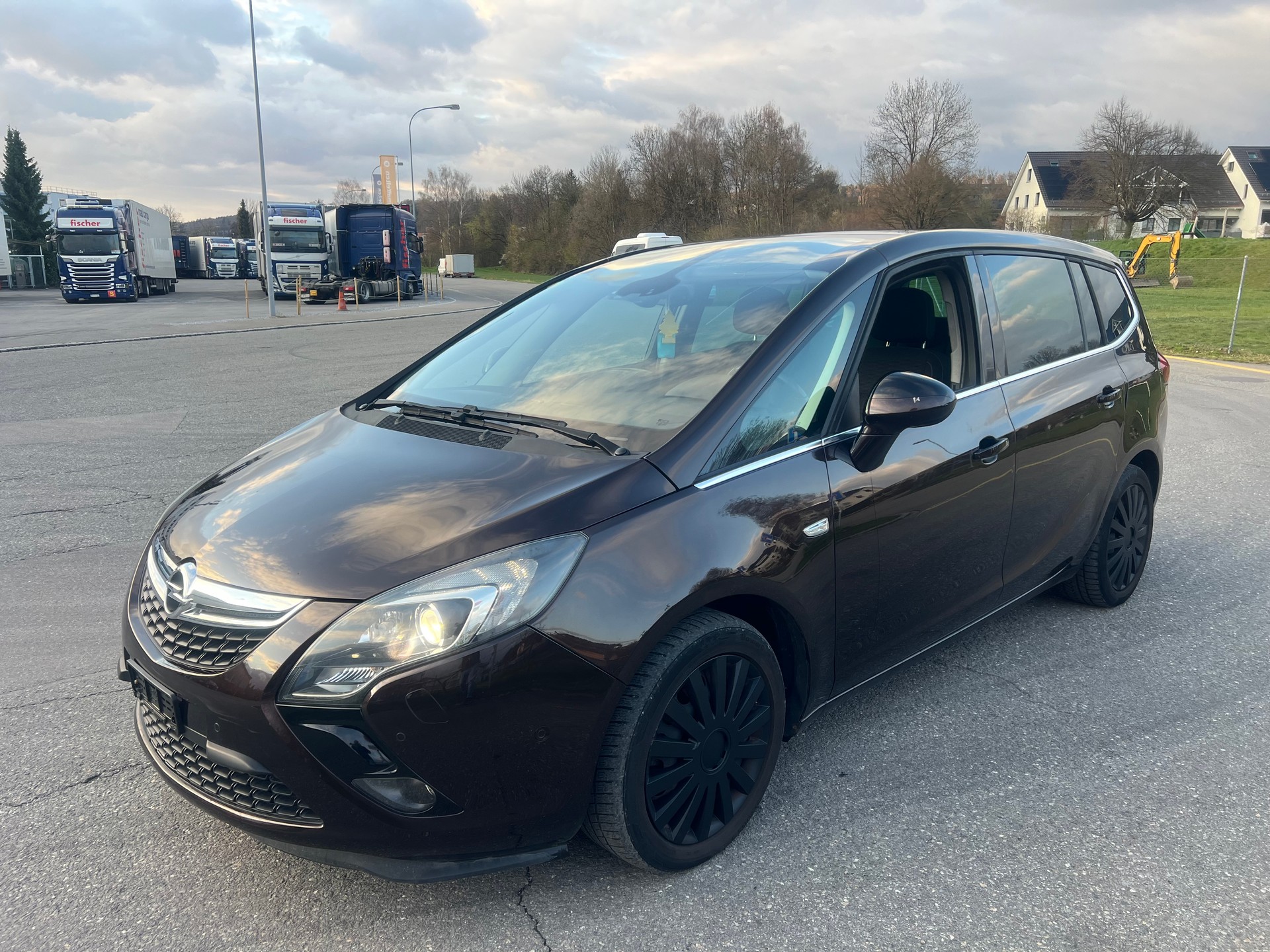 OPEL Zafira Tourer 1.6i 16V Turbo Active Ed. Aut.-image-3