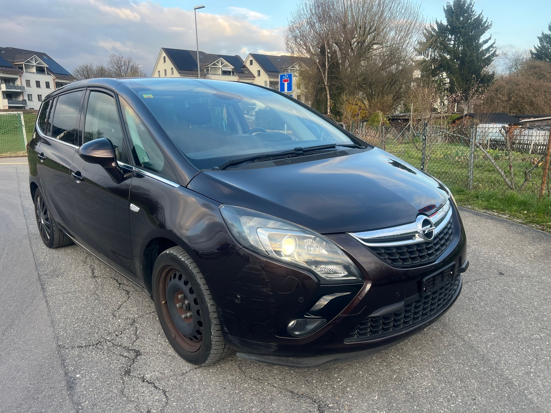 OPEL Zafira Tourer 1.6i 16V Turbo Active Ed. Aut.-image-1
