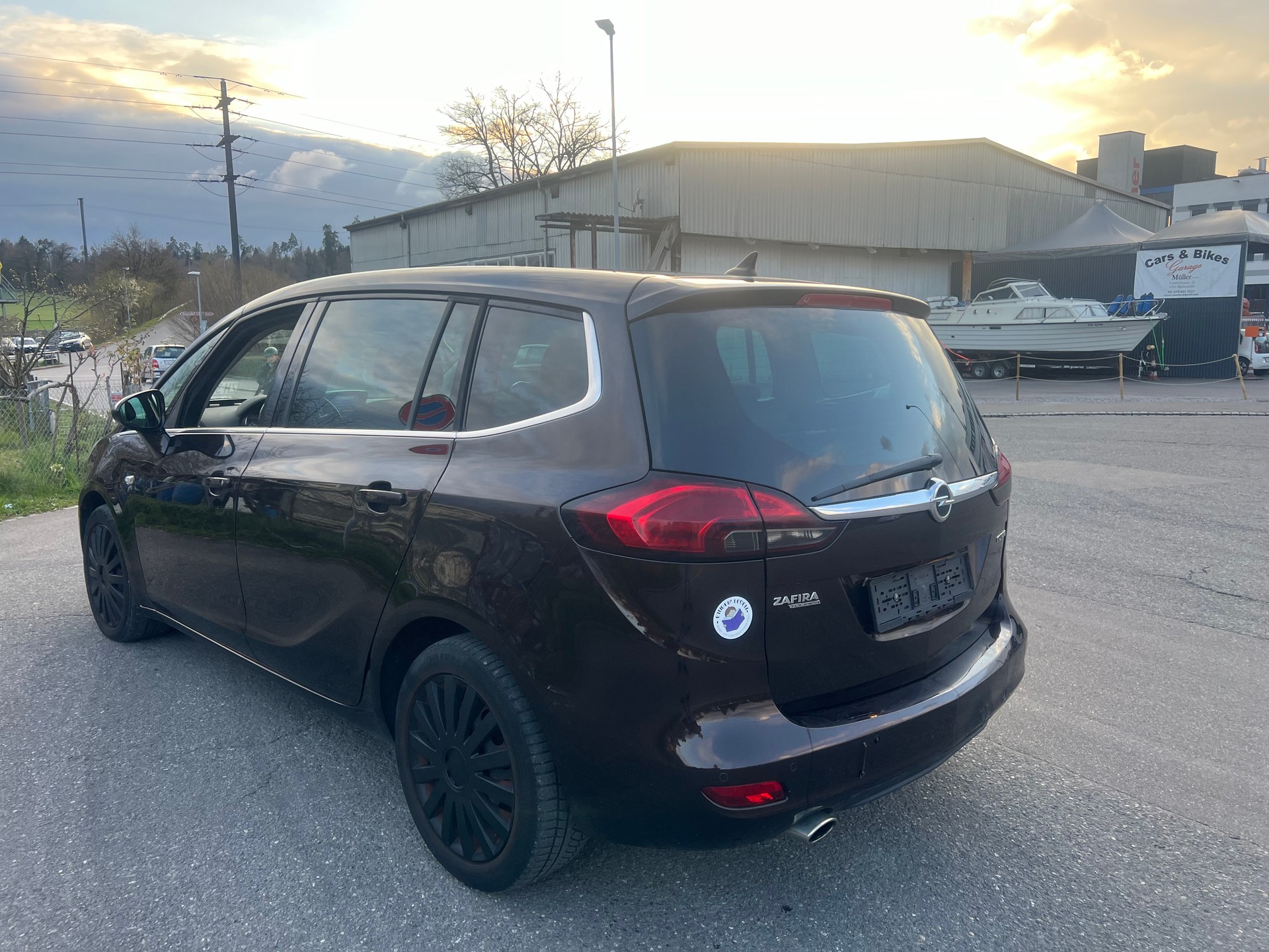 OPEL Zafira Tourer 1.6i 16V Turbo Active Ed. Aut.-image-4