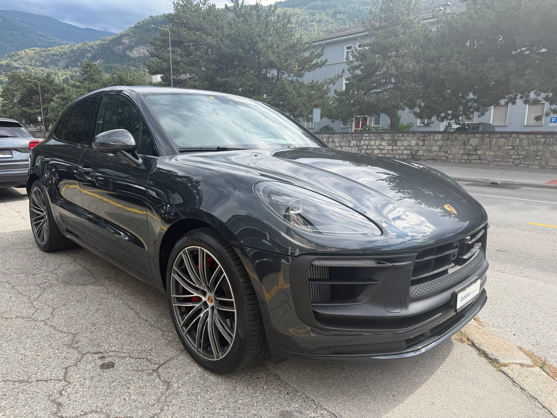 PORSCHE Macan GTS PDK-image-3