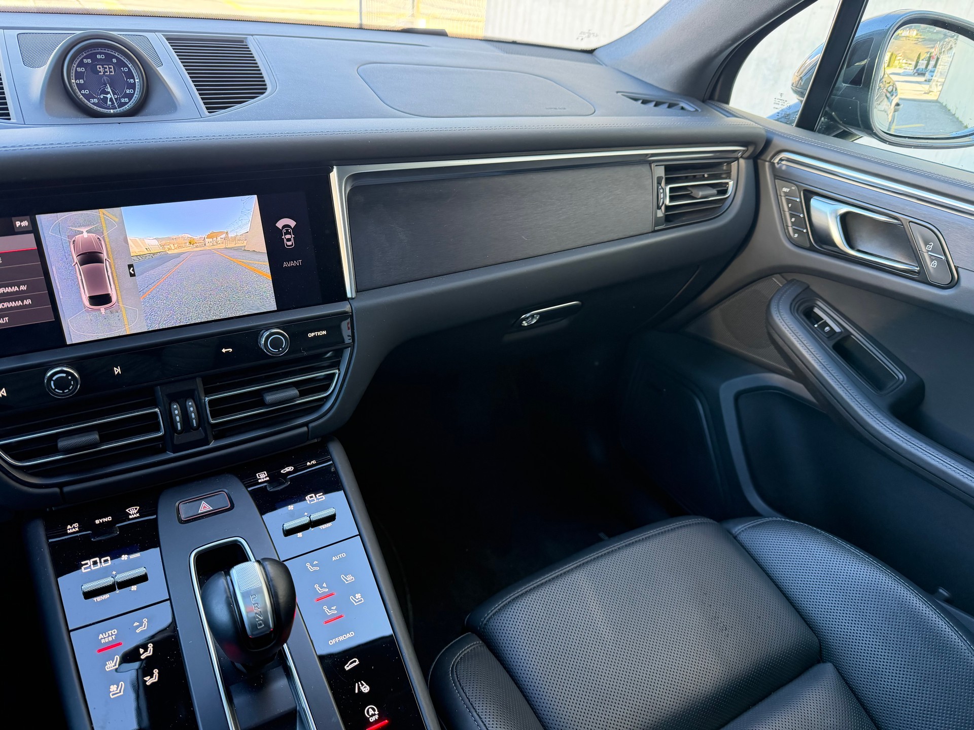 PORSCHE Macan GTS PDK-image-20