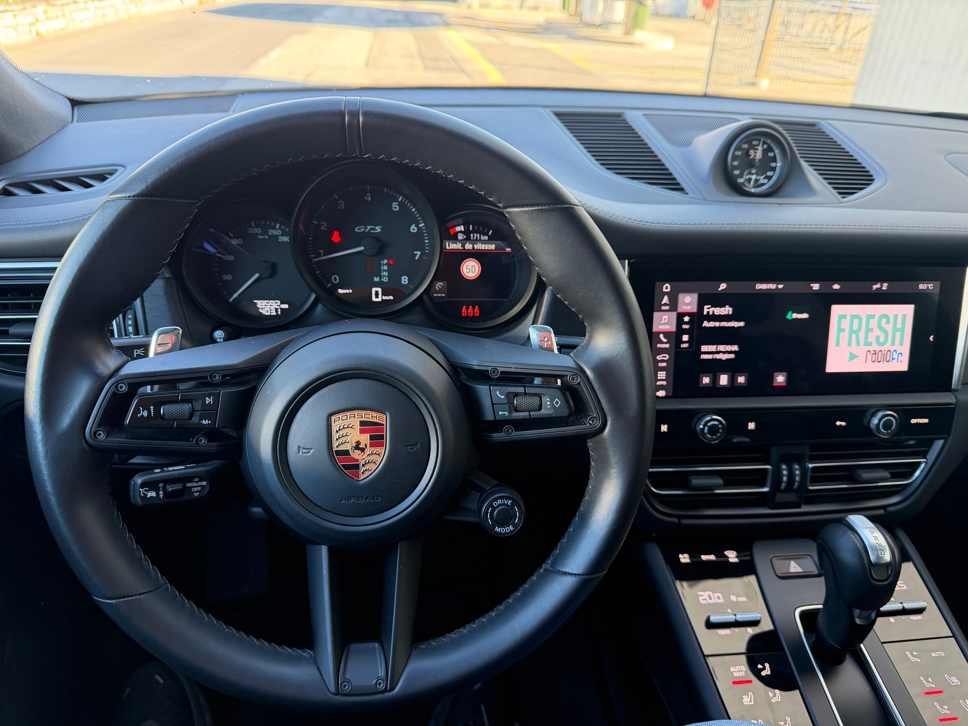 PORSCHE Macan GTS PDK-image-22