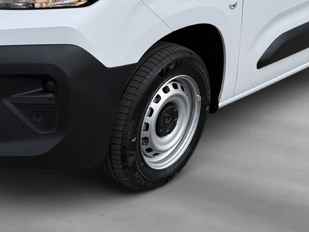 CITROEN Berlingo VAN M Essence 110ch Manuelle-image-3