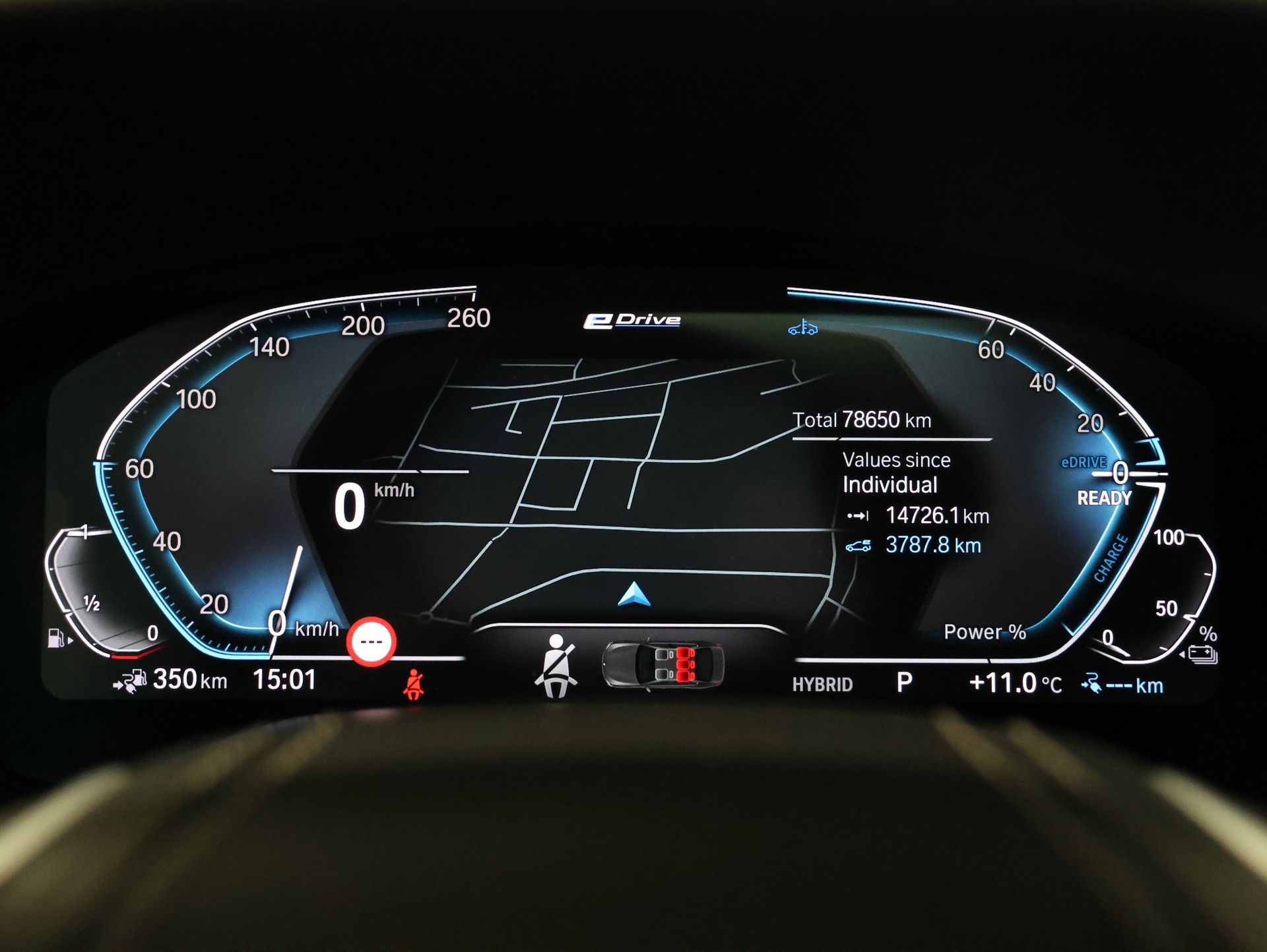 BMW 745e xDrive Steptronic *Harman/Kardon* *360 Kamera* *M-Packet*-image-22