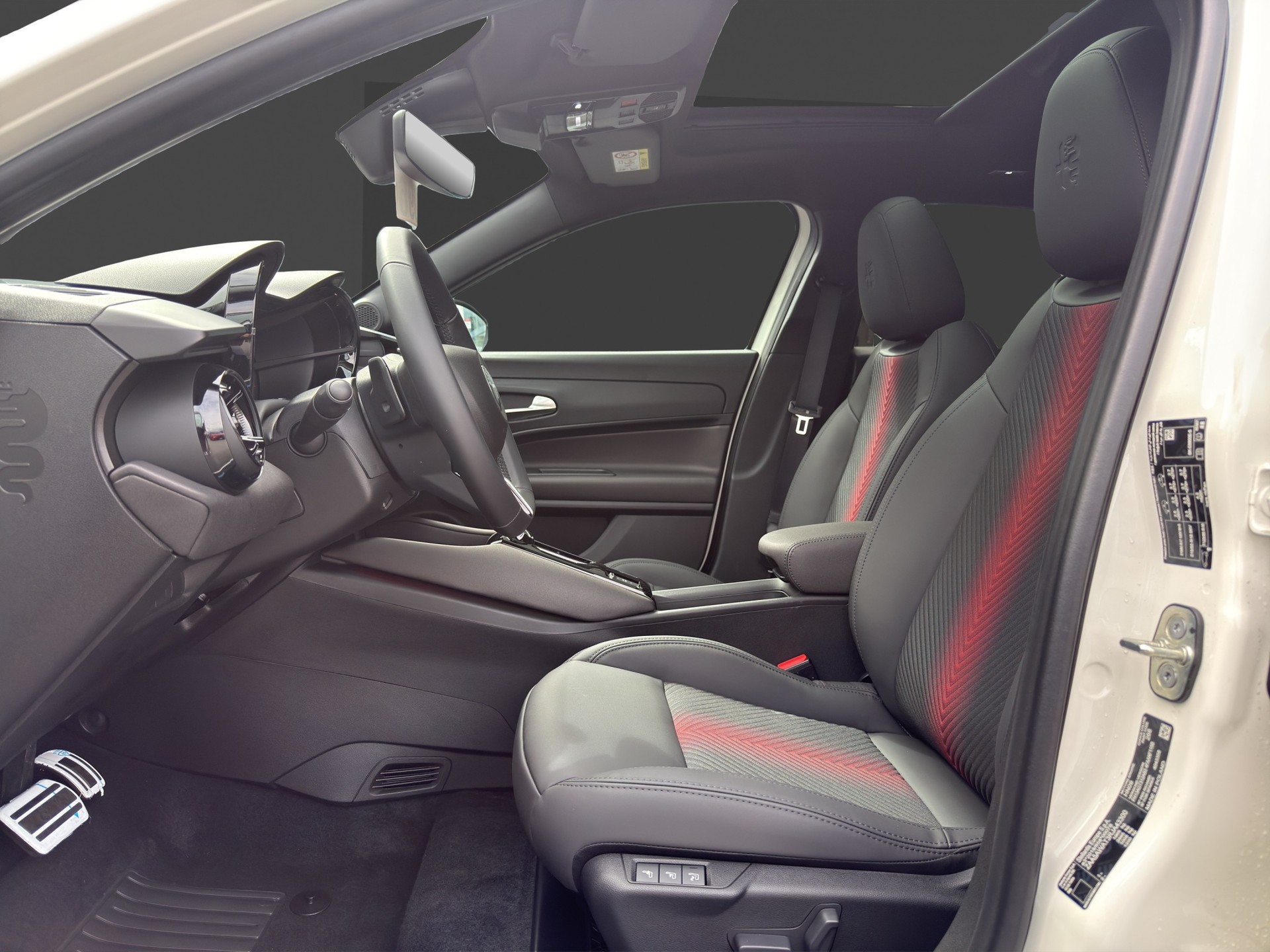 ALFA ROMEO Junior 1.2 48V Hybrid Q4-image-15