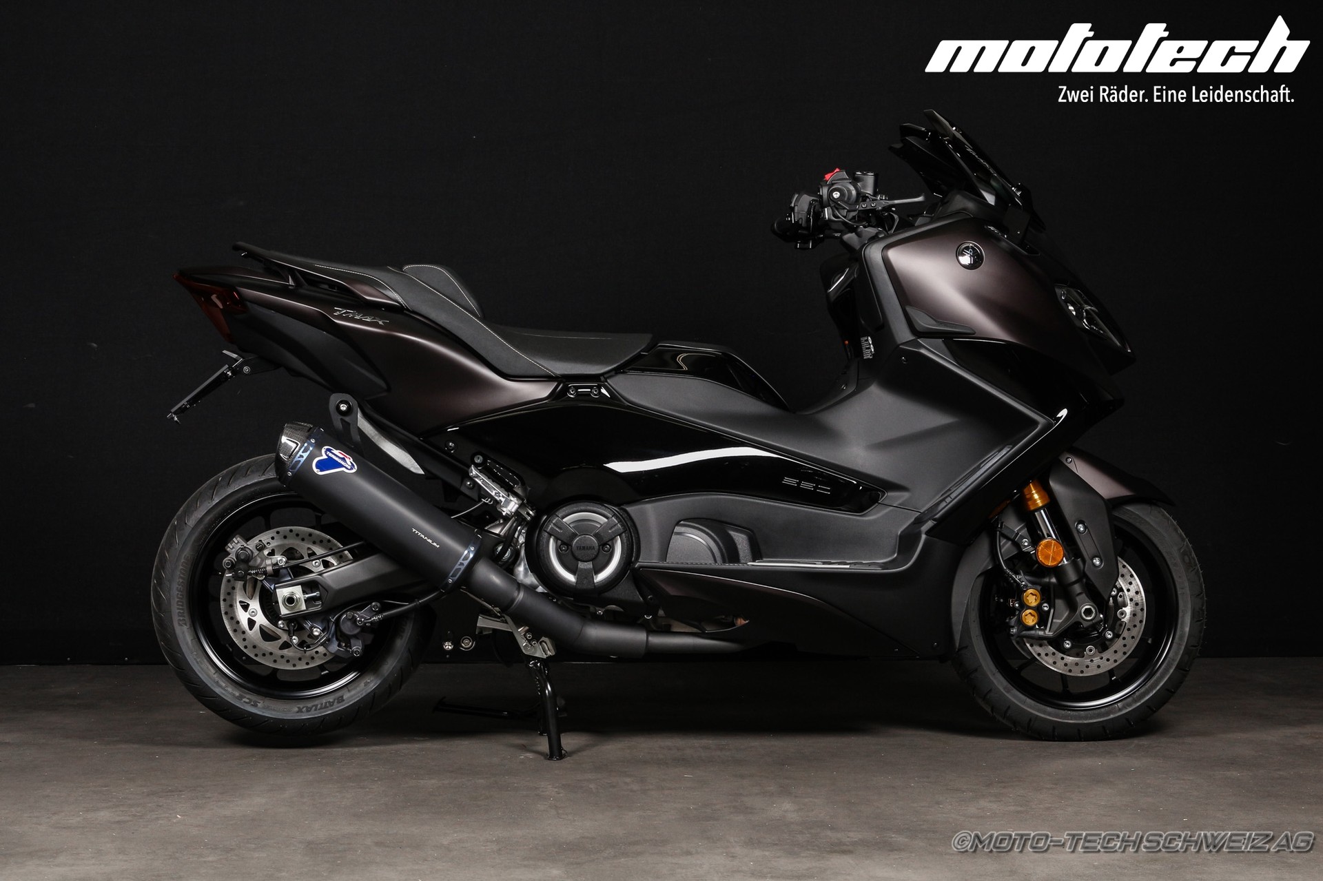 YAMAHA T-MAX Tech-Max 560