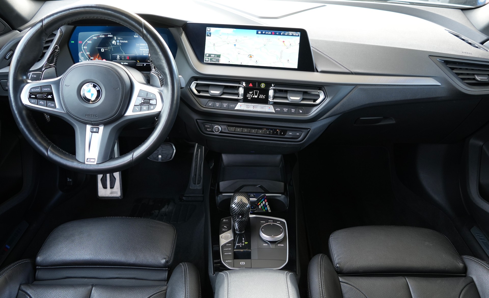 BMW M235i Gran Coupé xDrive Pure M Sport Steptronic-image-8