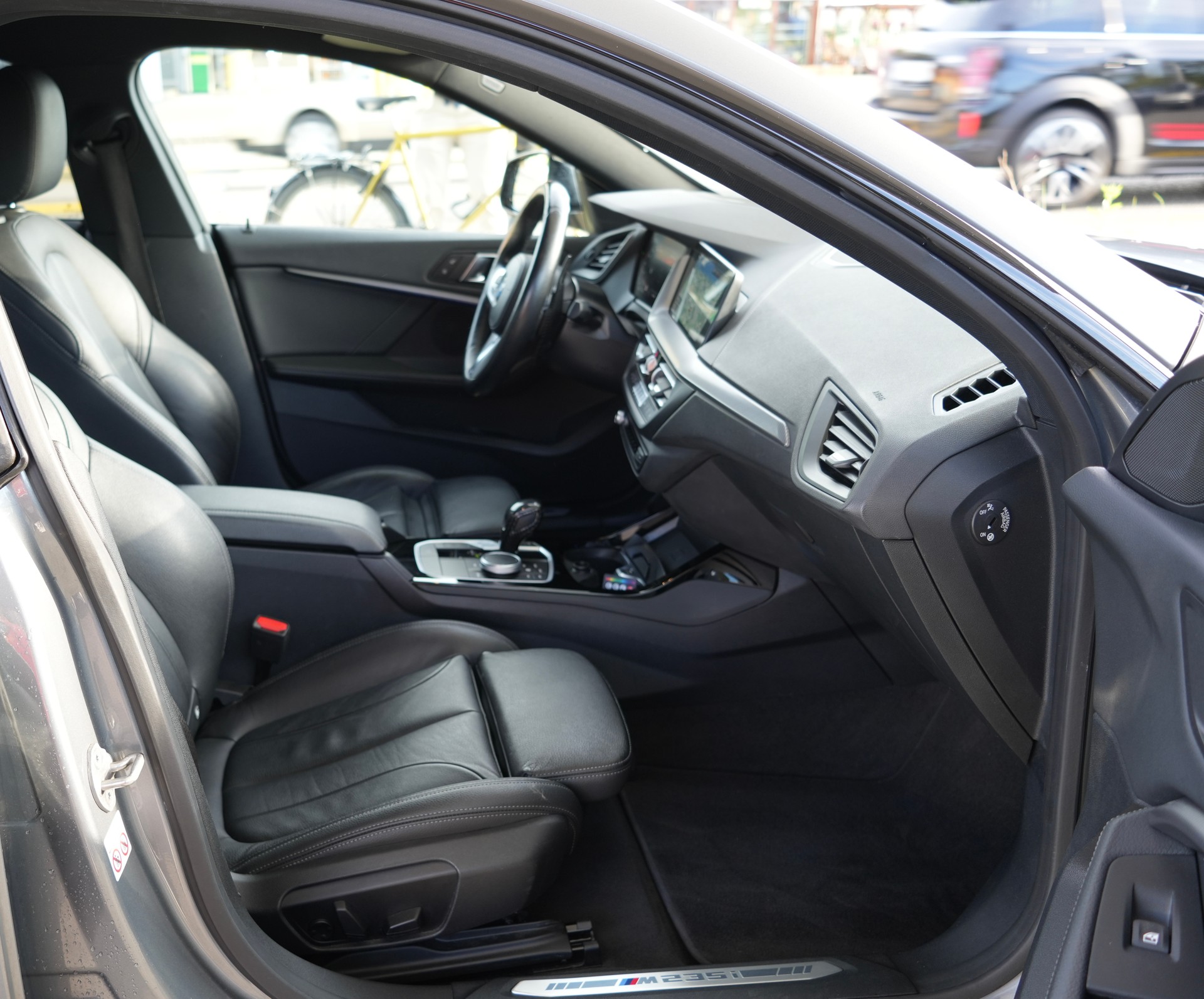 BMW M235i Gran Coupé xDrive Pure M Sport Steptronic-image-9