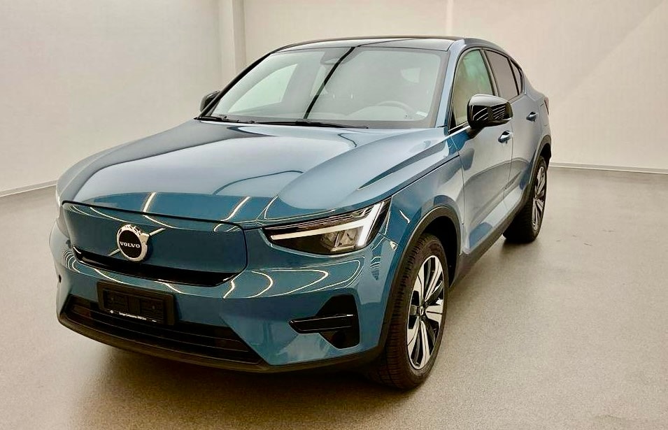 VOLVO C40 Recharge P6 Pure Electric Plus-image-0