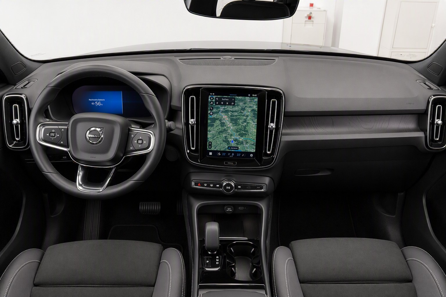 VOLVO C40 Recharge P6 Pure Electric Plus-image-2