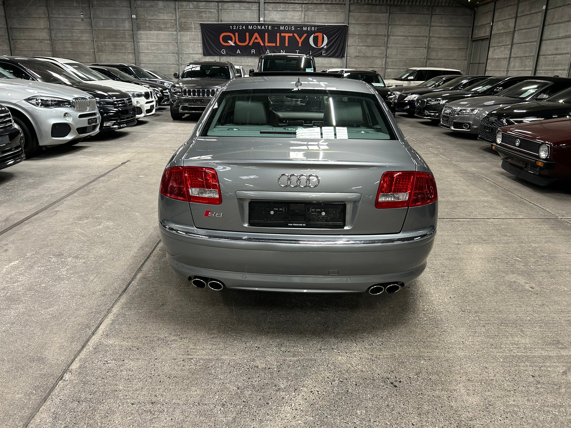 AUDI S8 5.2 V10 quattro tiptronic-image-4
