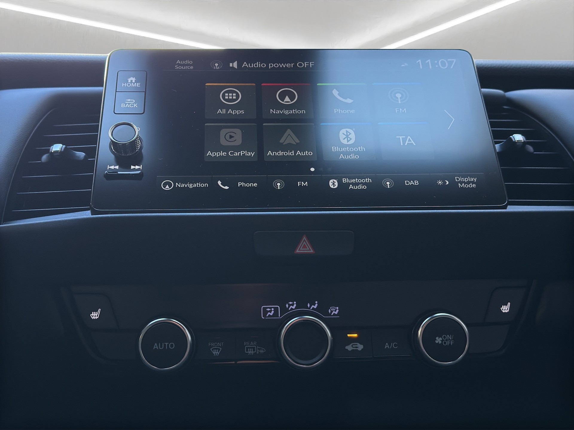 HONDA Jazz 1.5 i-MMD Advance-image-16