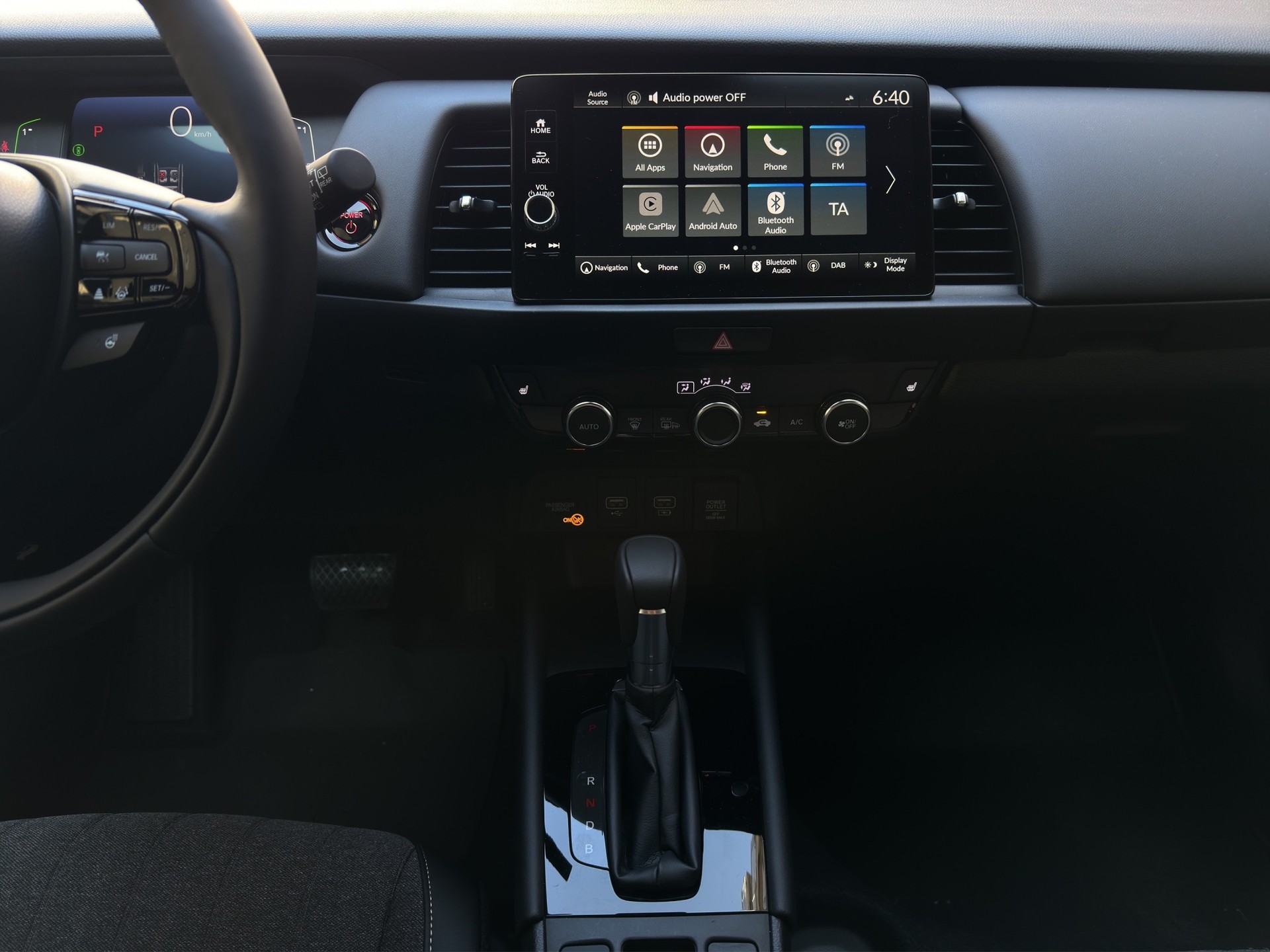HONDA Jazz 1.5 i-MMD Advance-image-6