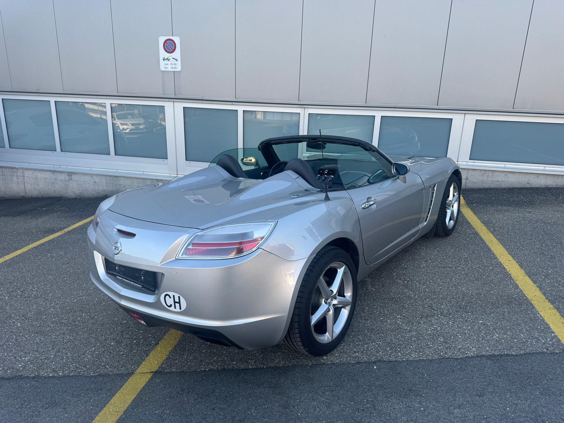 OPEL GT 2.0 Turbo-image-5