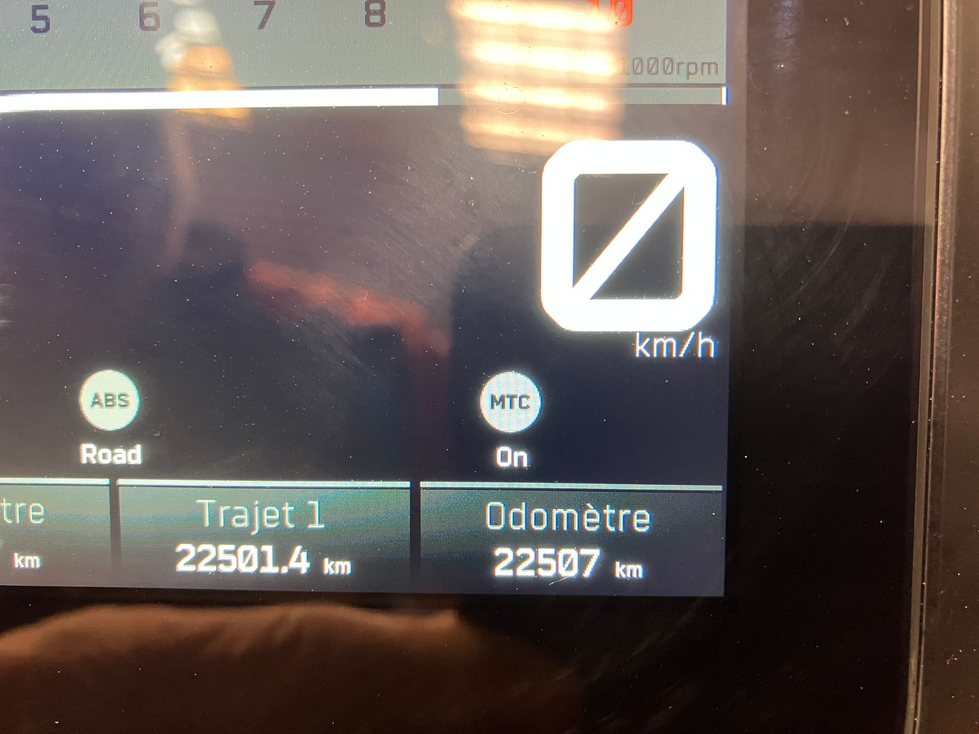 KTM 990 Duke-image-6