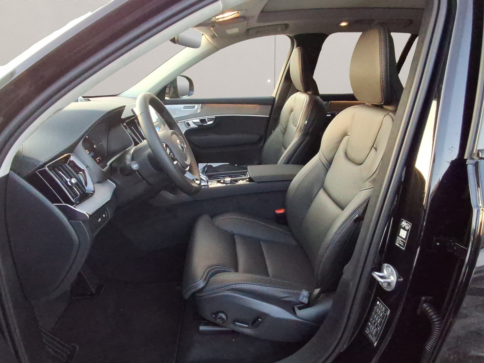 VOLVO XC90 2.0 T8 TE XCLUSIVE Edition Dark eAWD-image-5