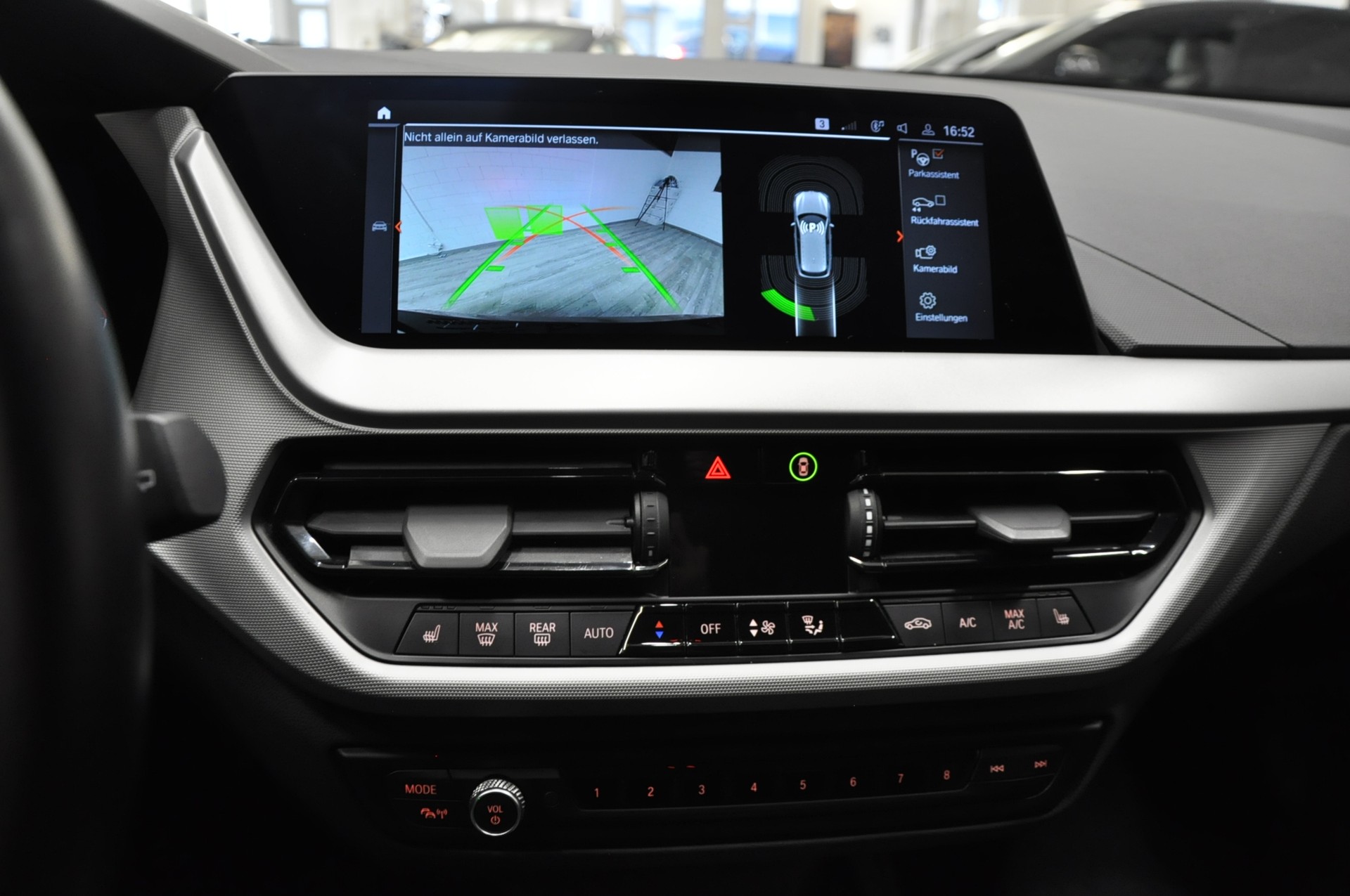 BMW 118i Fleet Edition Steptronic-image-20