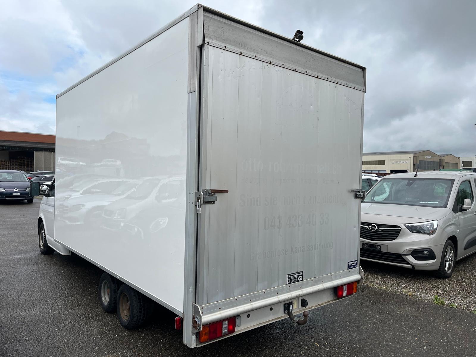 VW T5 2.0 TDI DSG-image-4