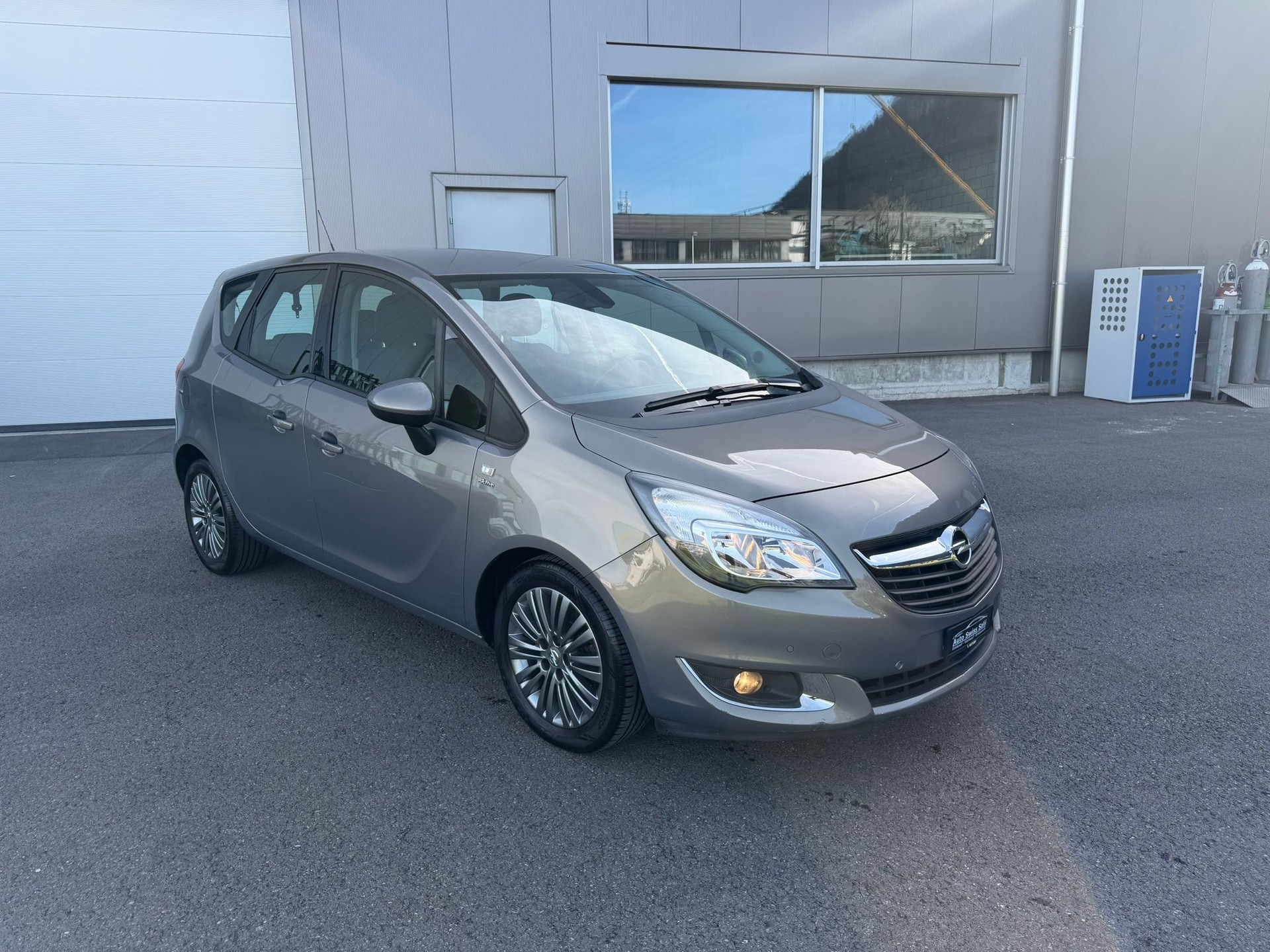 OPEL Meriva 1.4 Turbo Active Edition Automatic-image-6