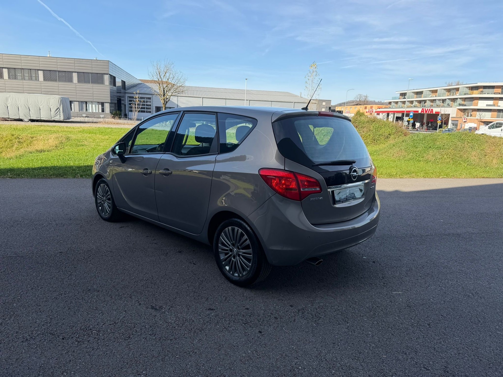 OPEL Meriva 1.4 Turbo Active Edition Automatic-image-2