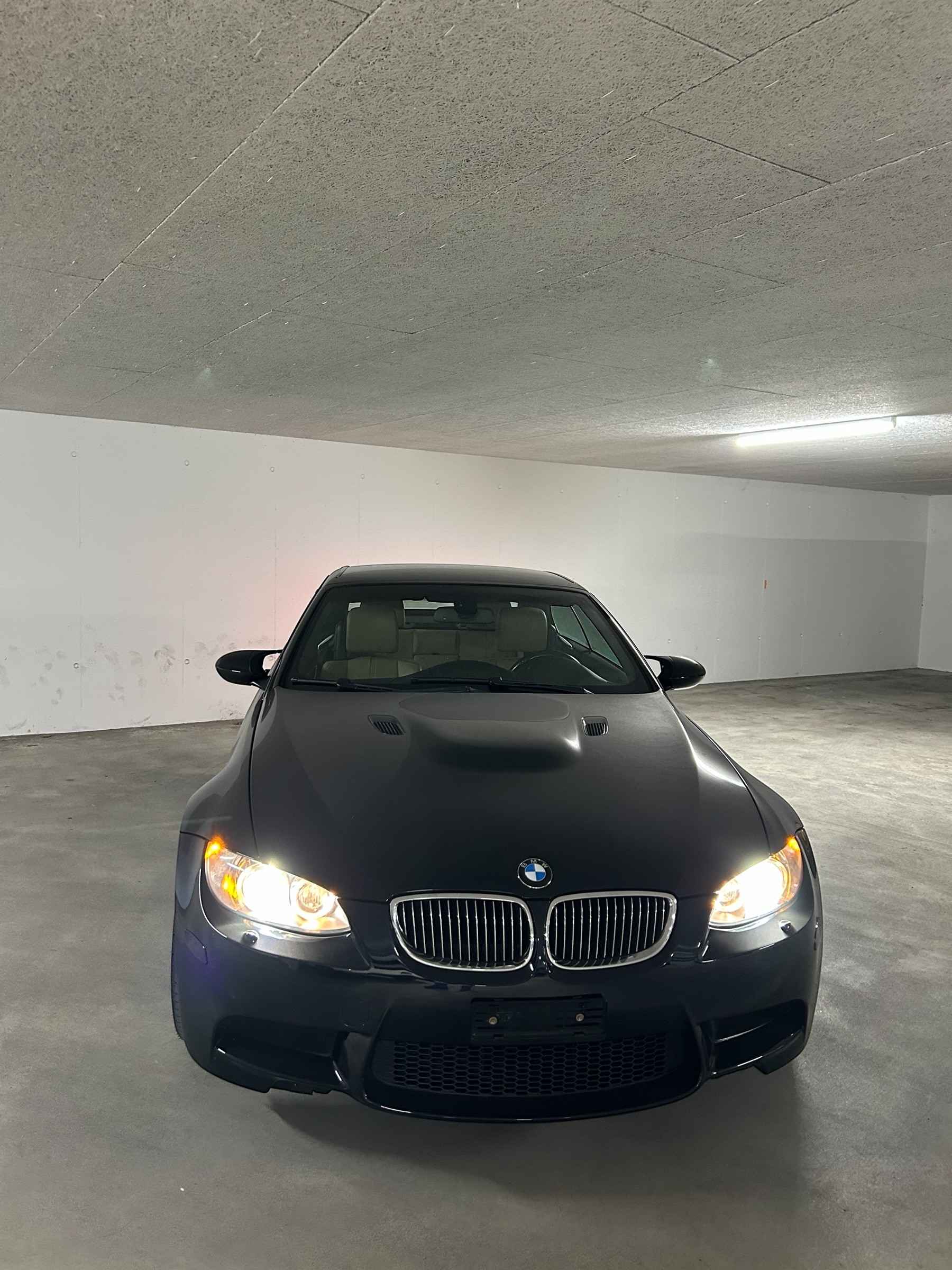 BMW M3 Cabriolet-image-7