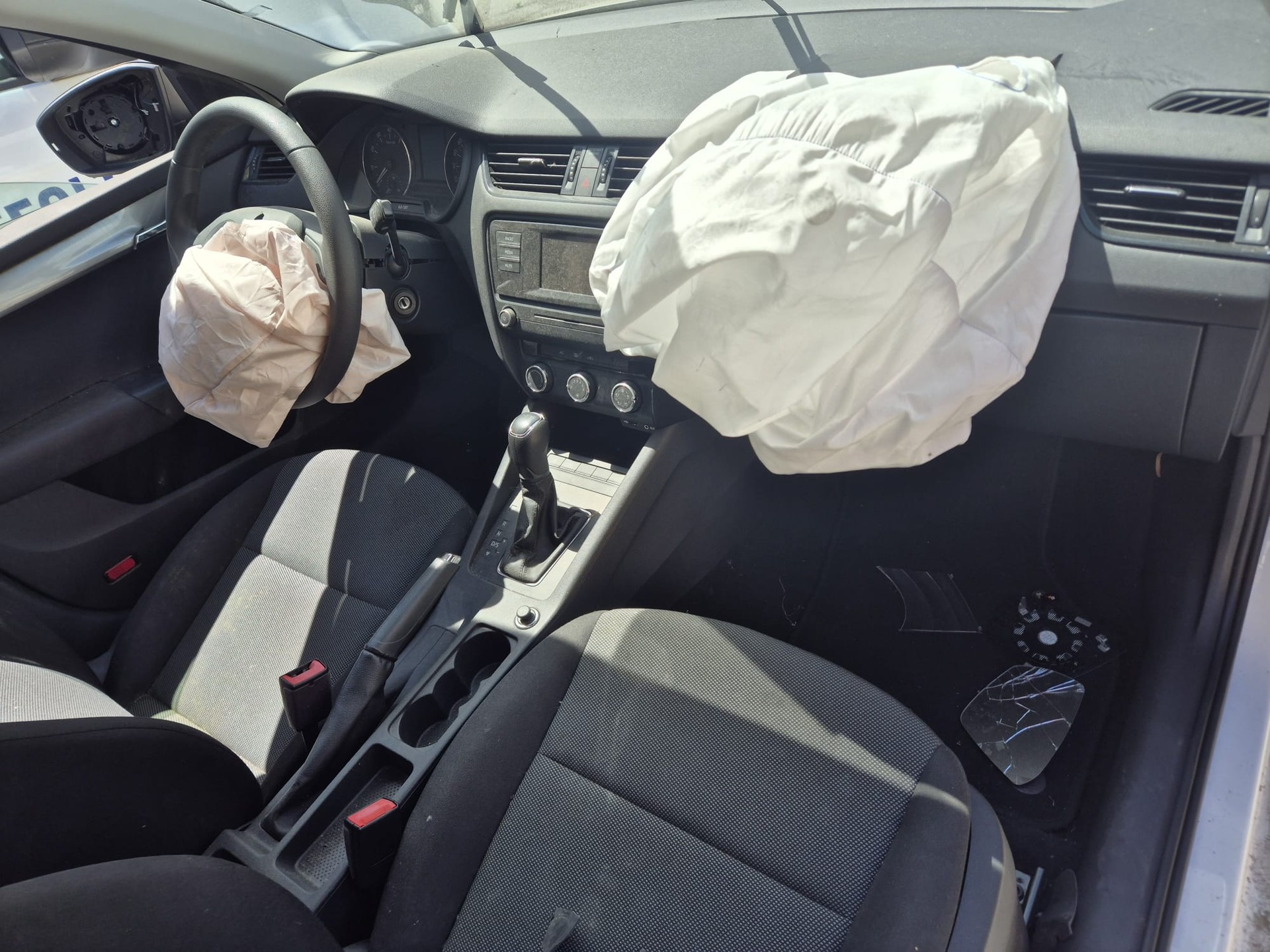 SKODA Octavia Combi 1.2 TSI Swiss Edition DSG-image-6