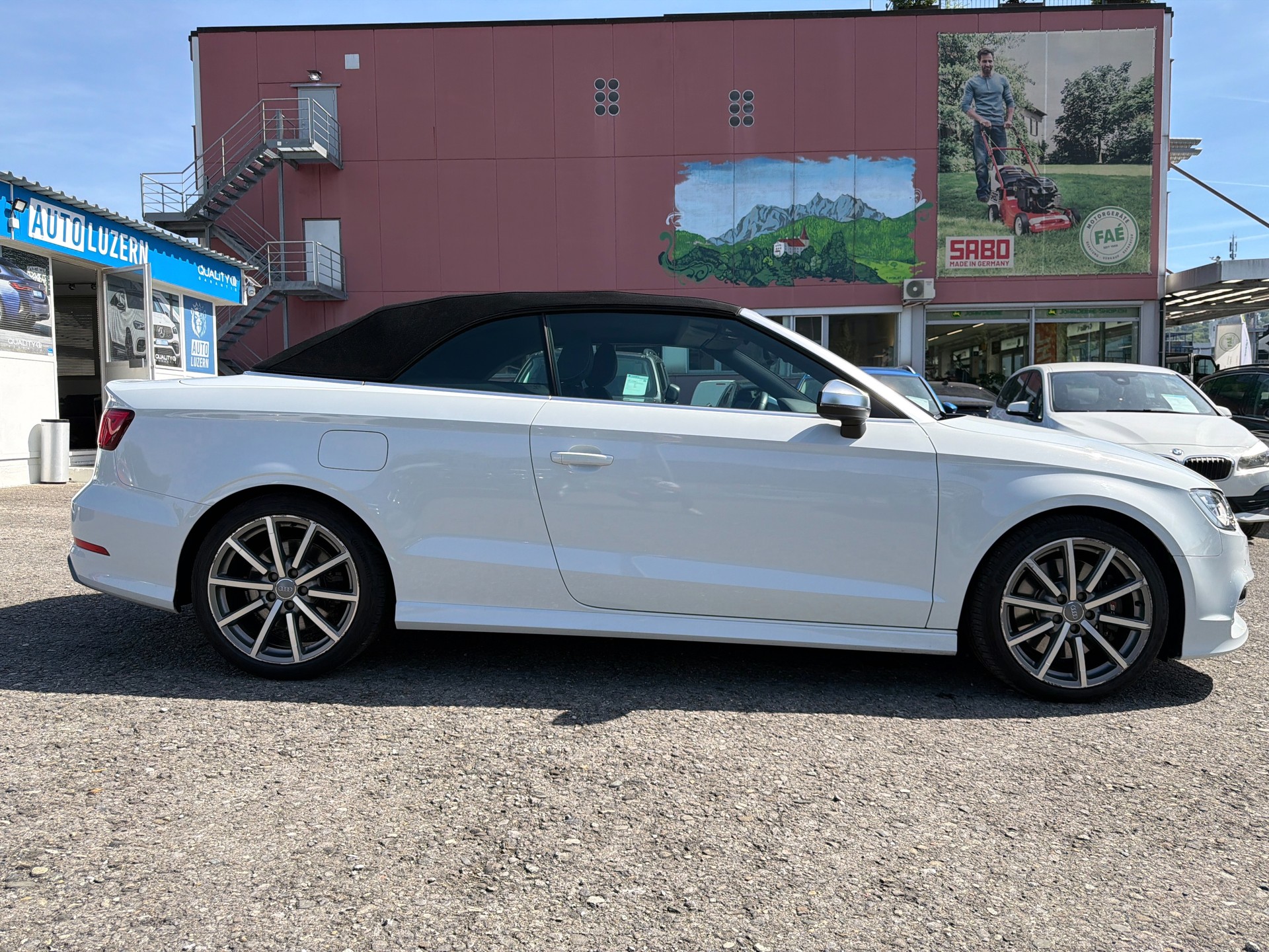 AUDI S3 Cabrio 2.0 TFSI quattro S-tronic-image-10