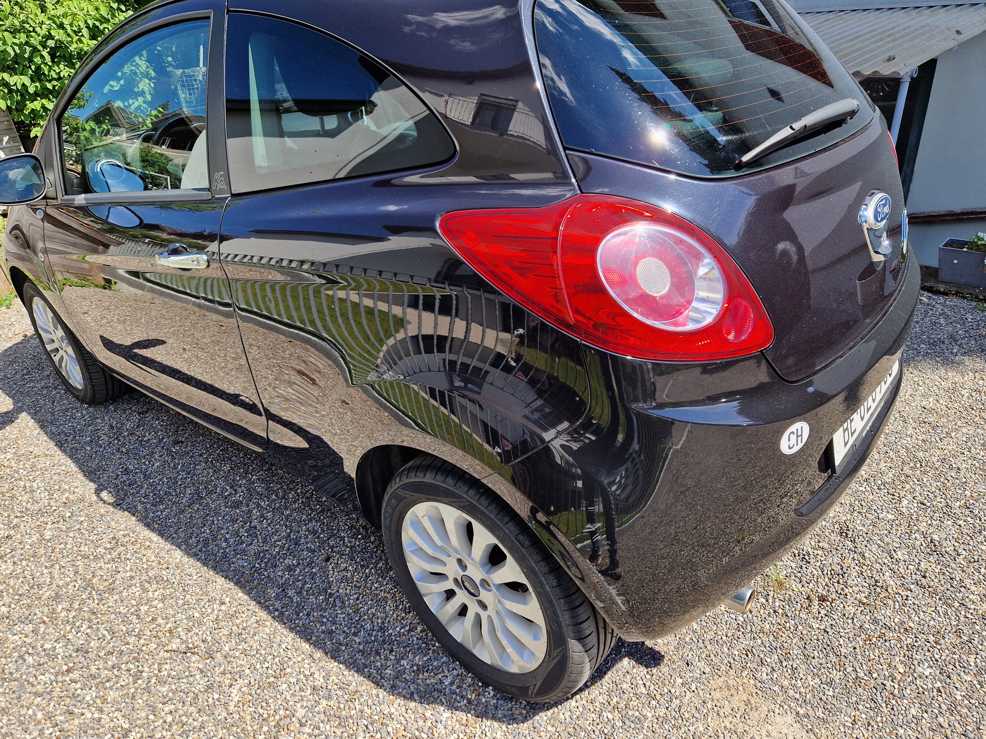 FORD 1.2 Titanium +-image-3