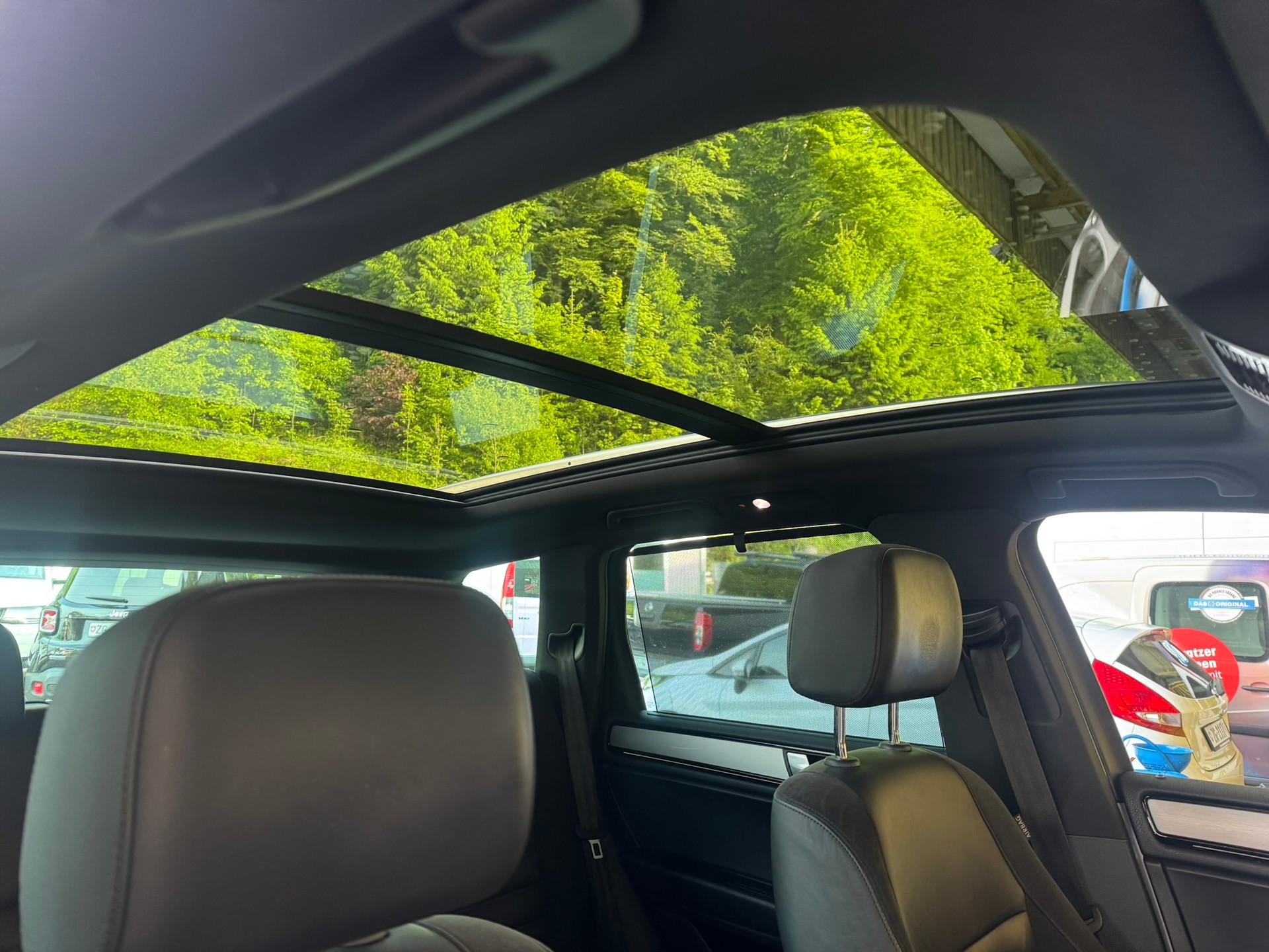 VW Touareg 3.0 TSI Hybrid Tiptronic-image-10