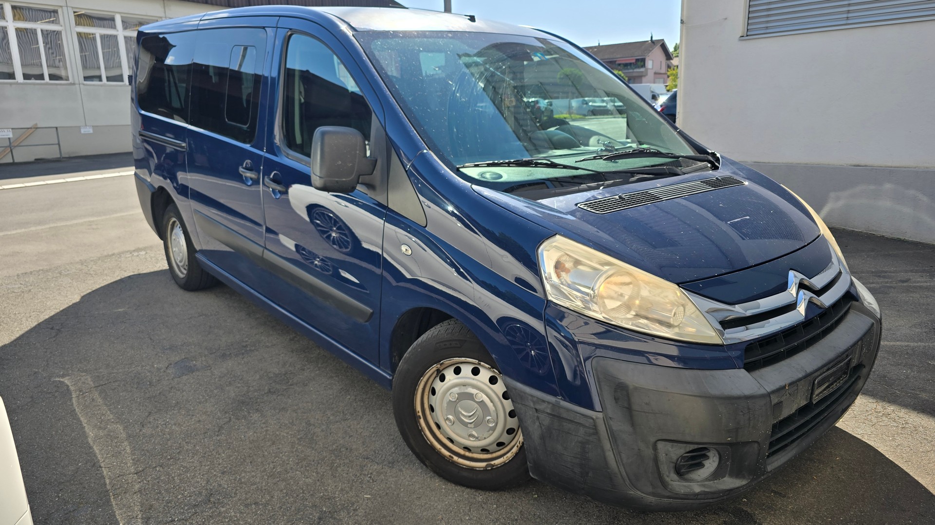 CITROEN Jumpy 2.0 HDi L2H1 Exclusive-image-2