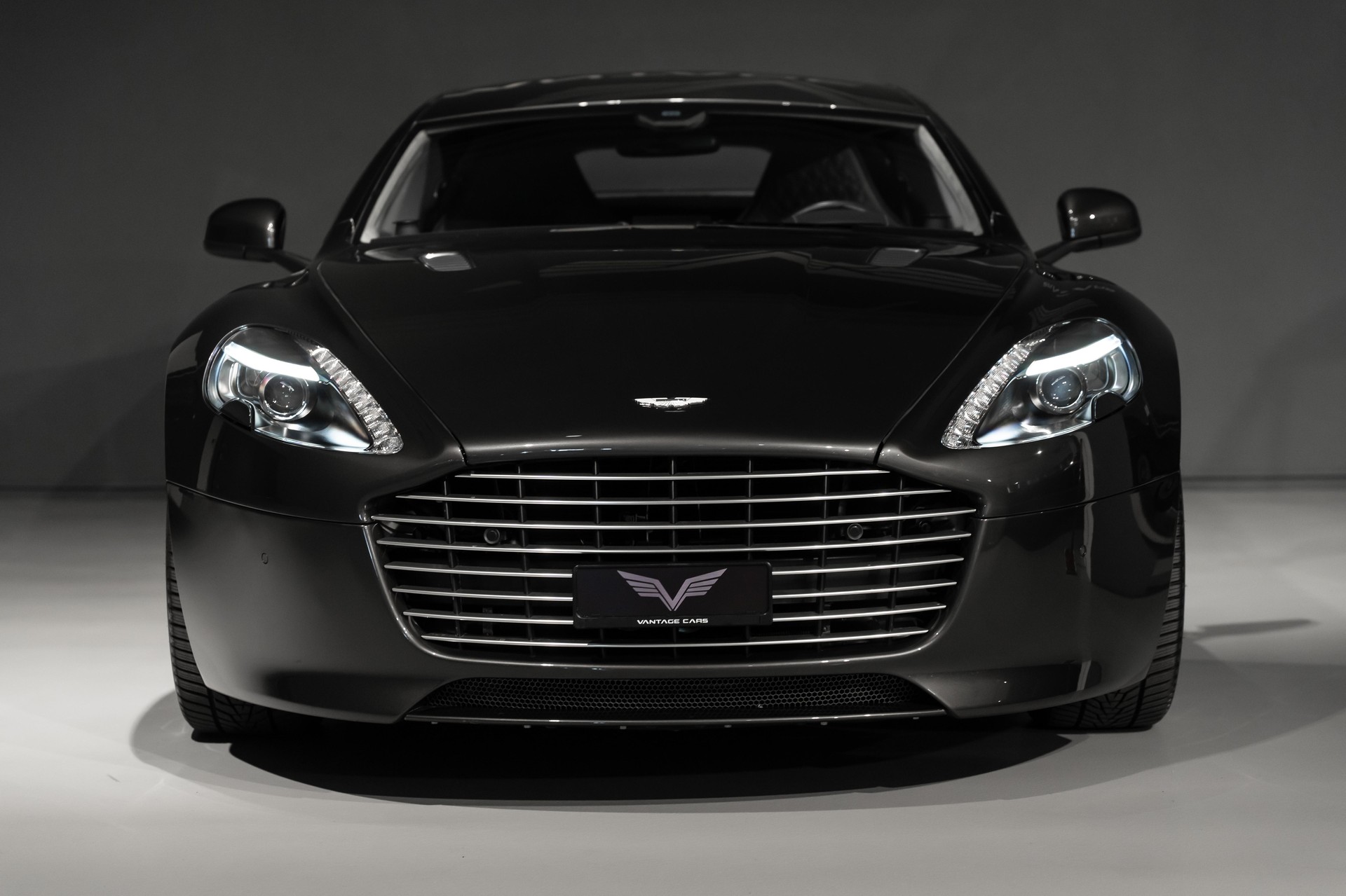 ASTON MARTIN Rapide 6.0 S V12-showroom-element-2