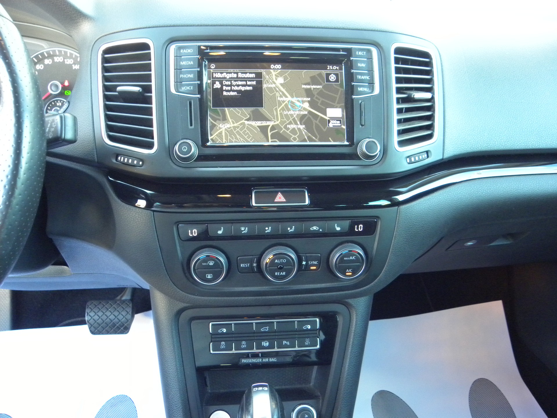 SEAT Alhambra 2.0 TDI FR Line 4Drive 7 Plätzer-image-12