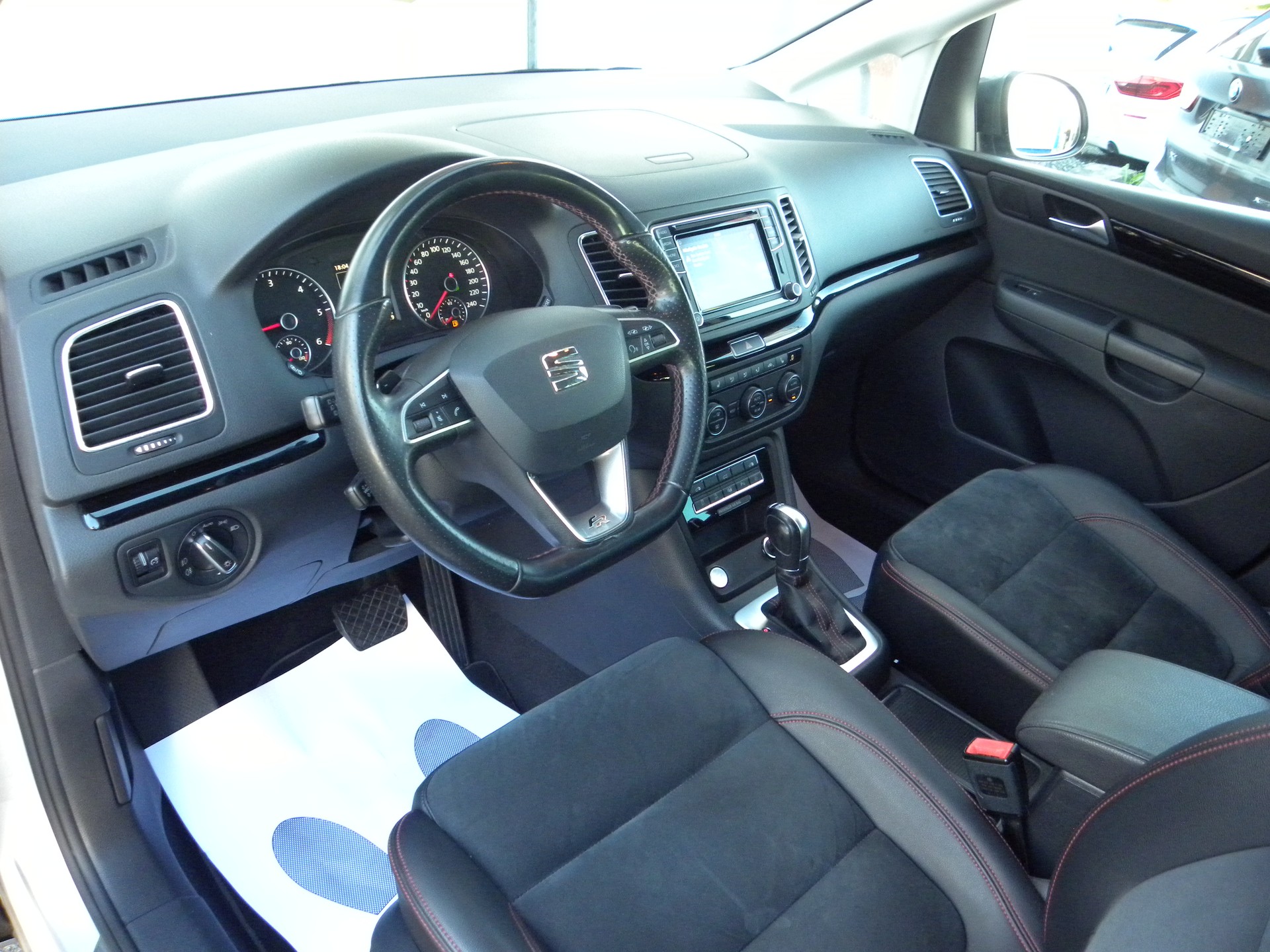 SEAT Alhambra 2.0 TDI FR Line 4Drive 7 Plätzer-image-6