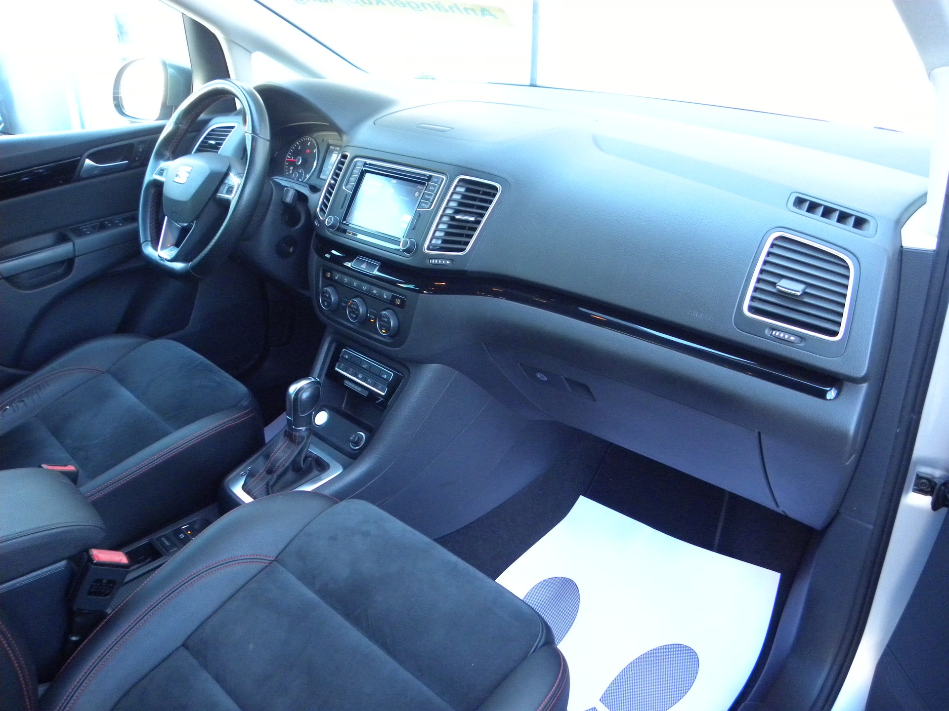 SEAT Alhambra 2.0 TDI FR Line 4Drive 7 Plätzer-image-7
