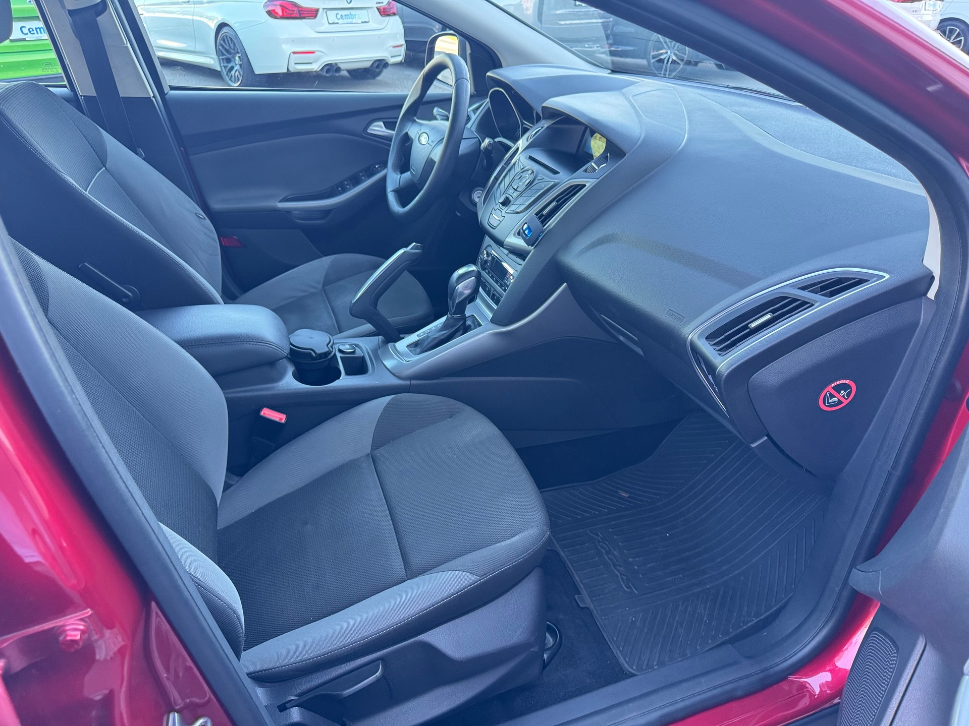 FORD Focus 2.0 TDCi Trend PowerShift-showroom-element-2