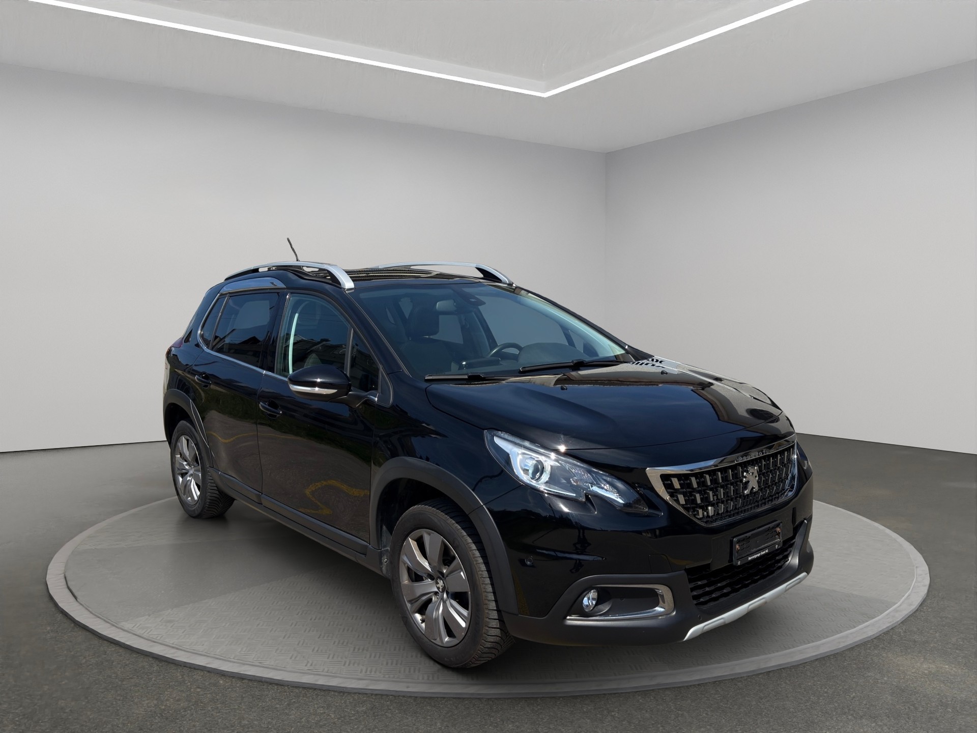 PEUGEOT 2008 1.2 PureTech Allure-image-0