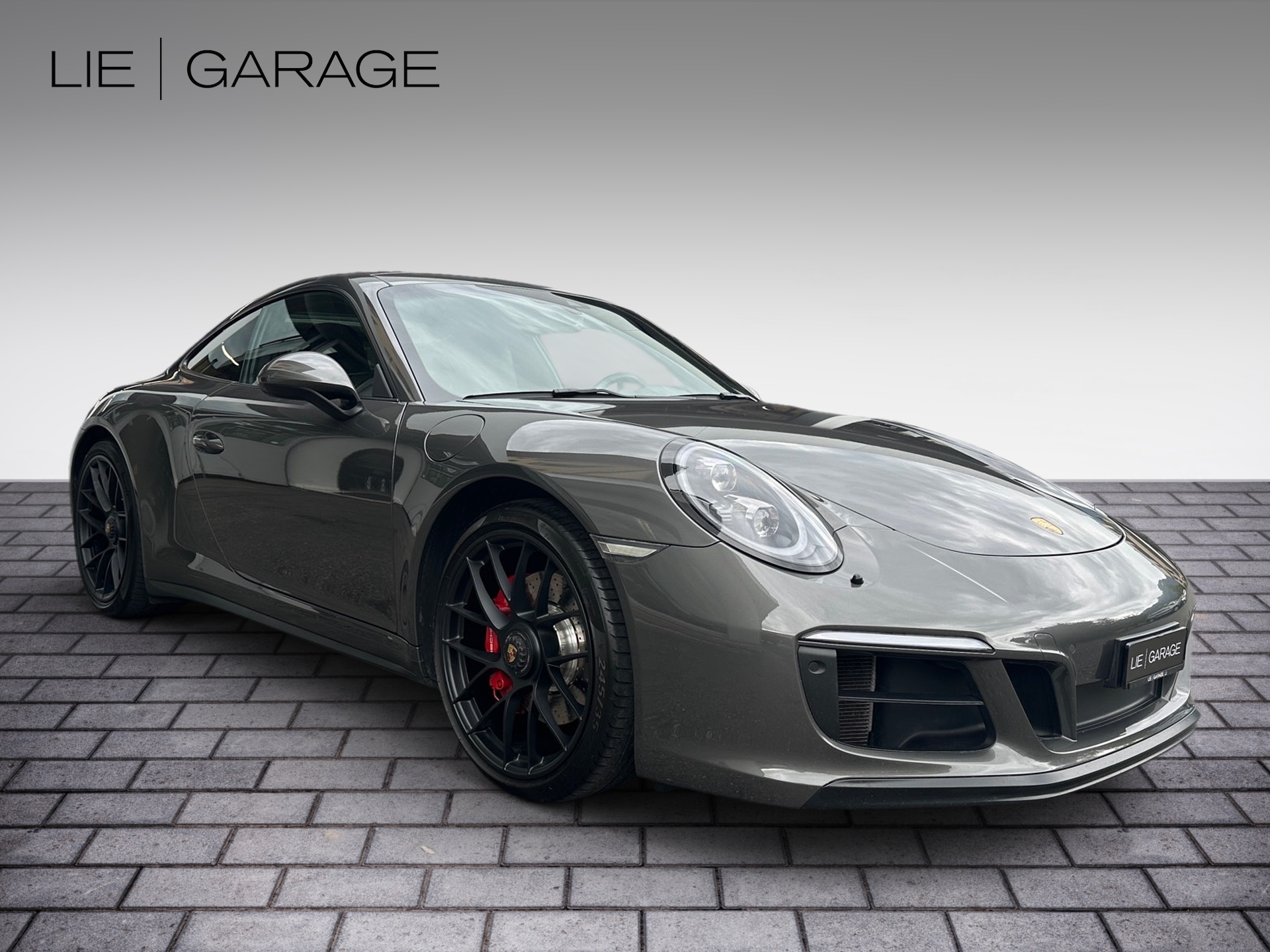 PORSCHE 911 Carrera 4 GTS PDK-image-1