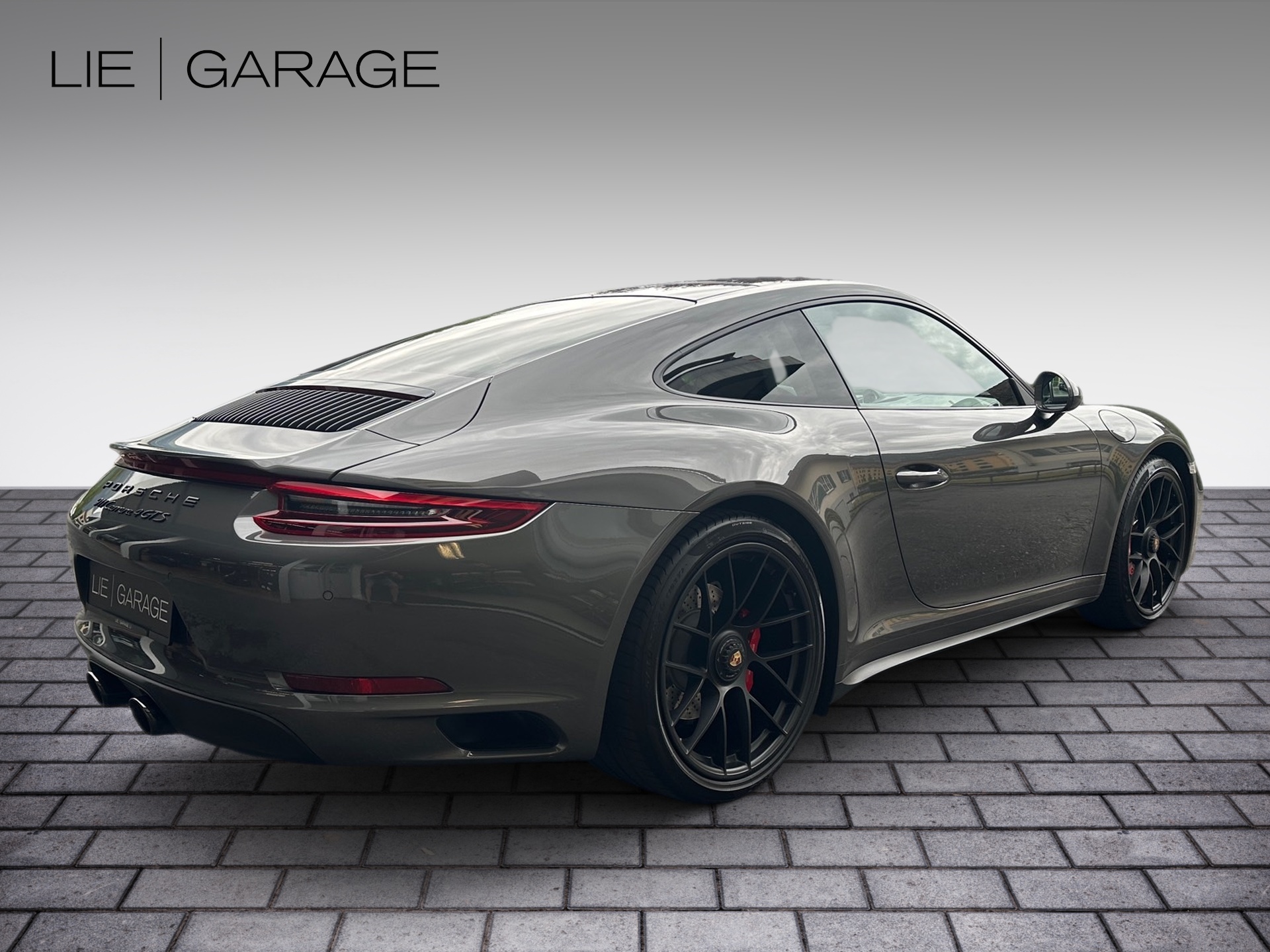PORSCHE 911 Carrera 4 GTS PDK-image-2