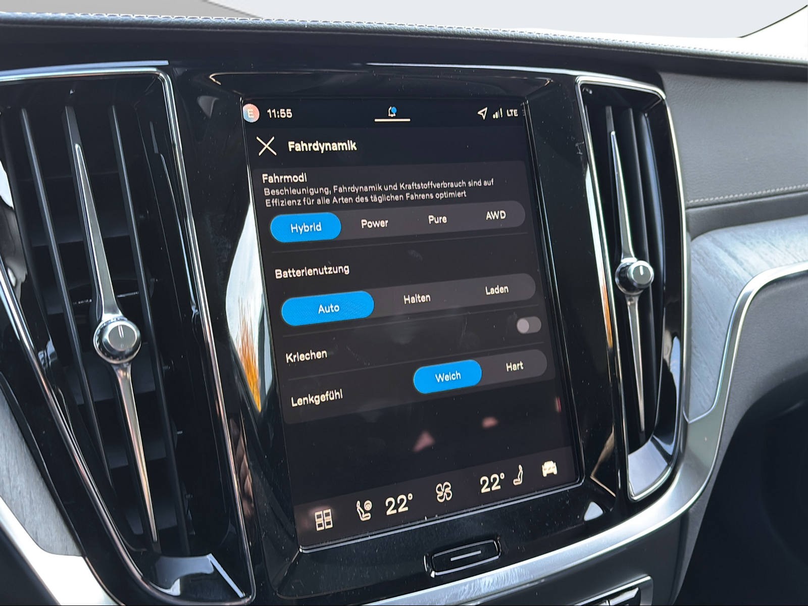 VOLVO V60 T8 eAWD Plug in Hybrid Ultra Dark Geartronic-image-12