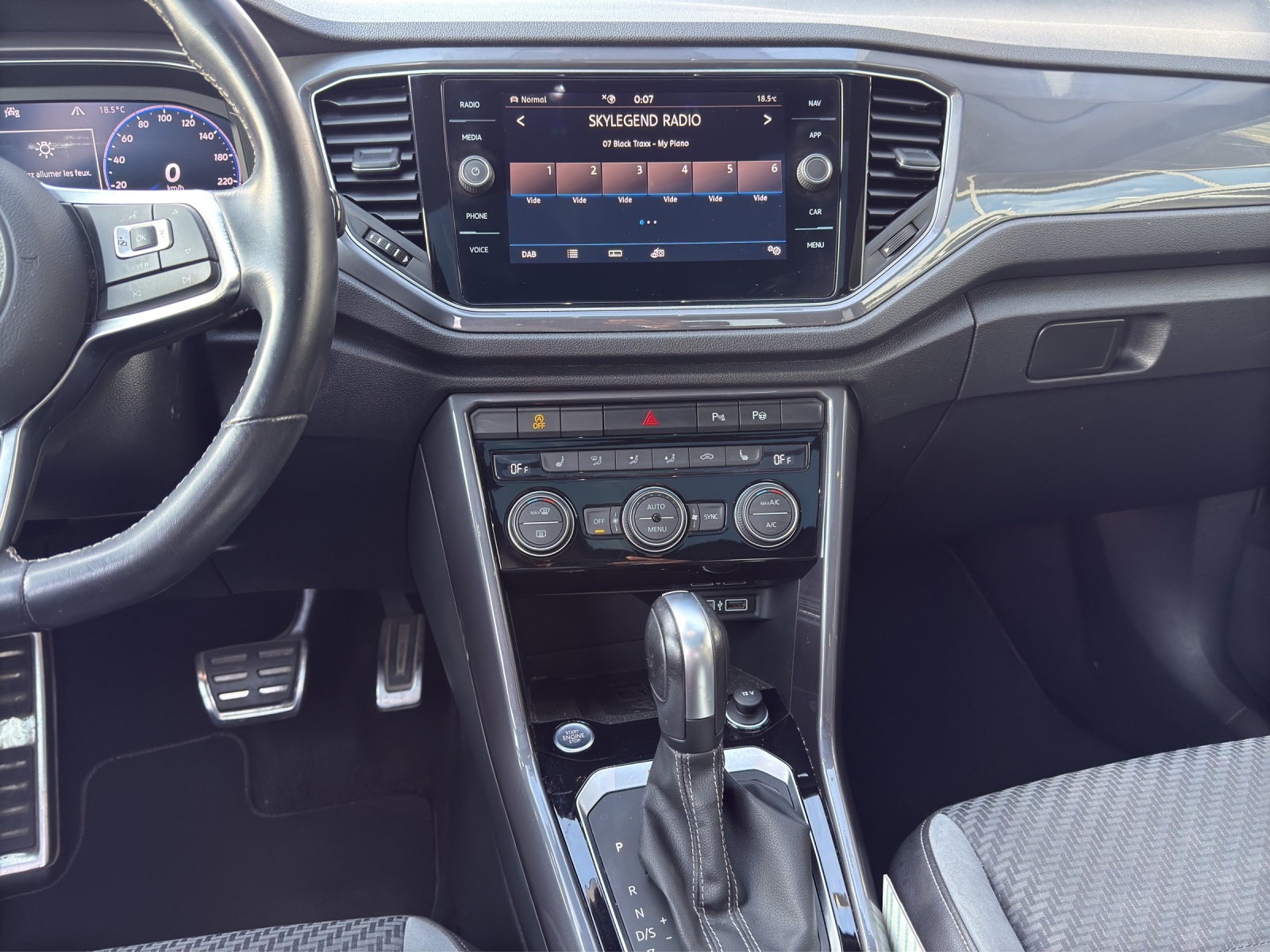VW T-Roc 2.0 TSI Sport DSG 4Motion-image-10