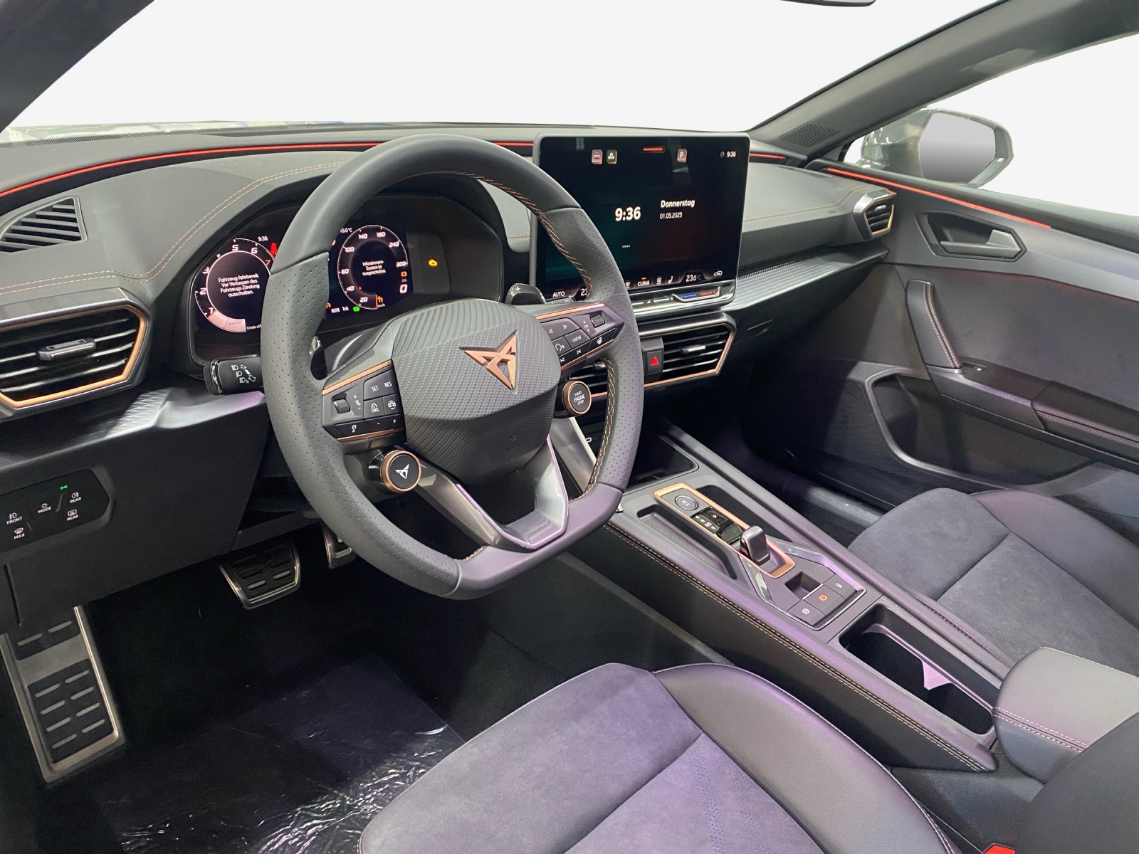CUPRA LEON ST 2.0 TSI DSG 4Drive-image-14