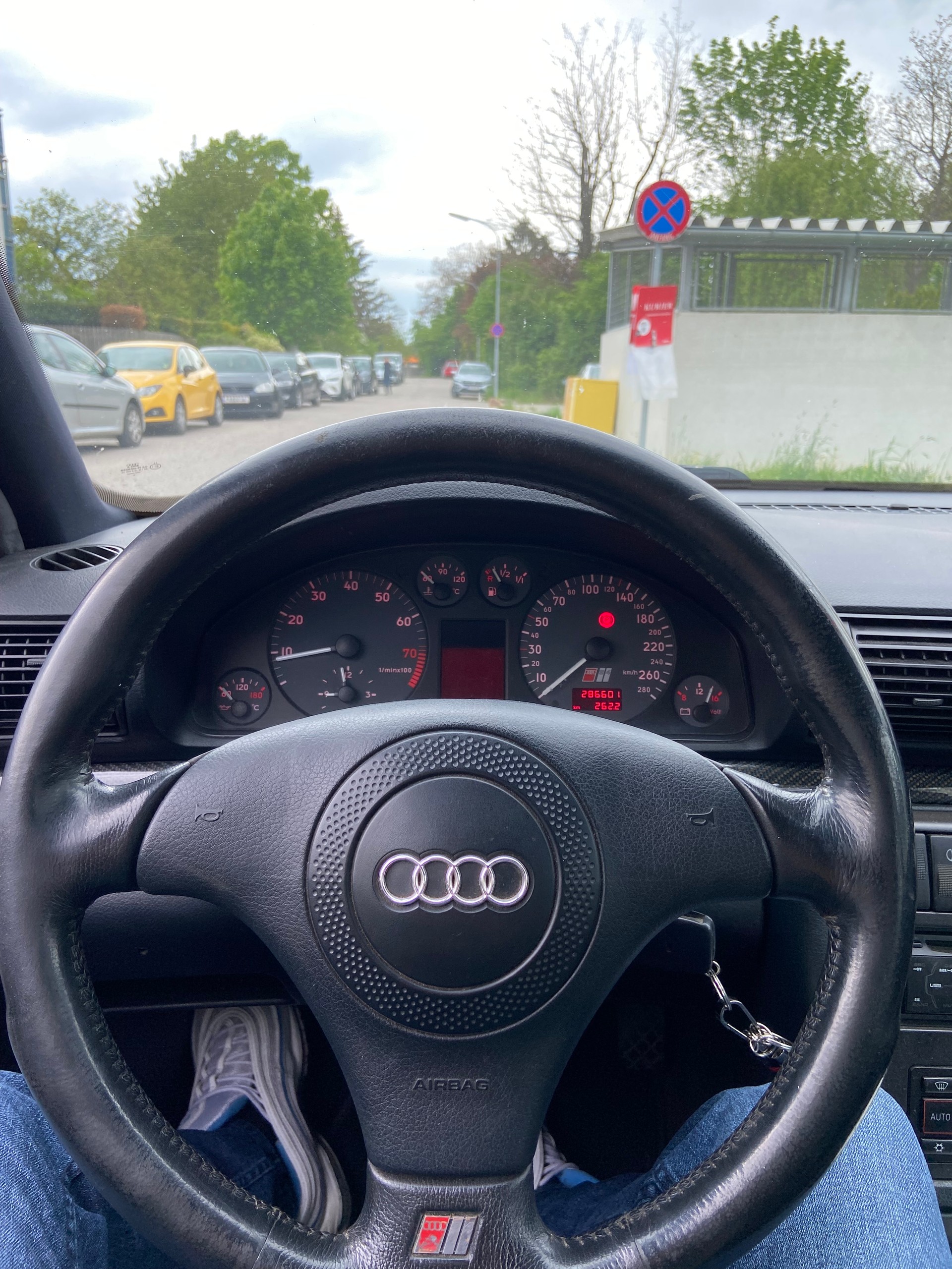 AUDI 2.7 V6 Biturbo quattro-image-5