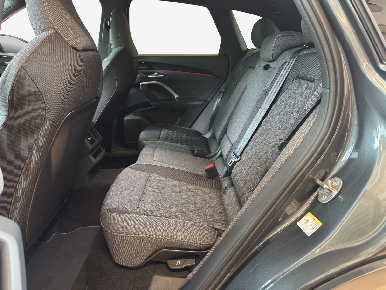 AUDI Q5 TDI quattro 150 kW S-tronic-image-10