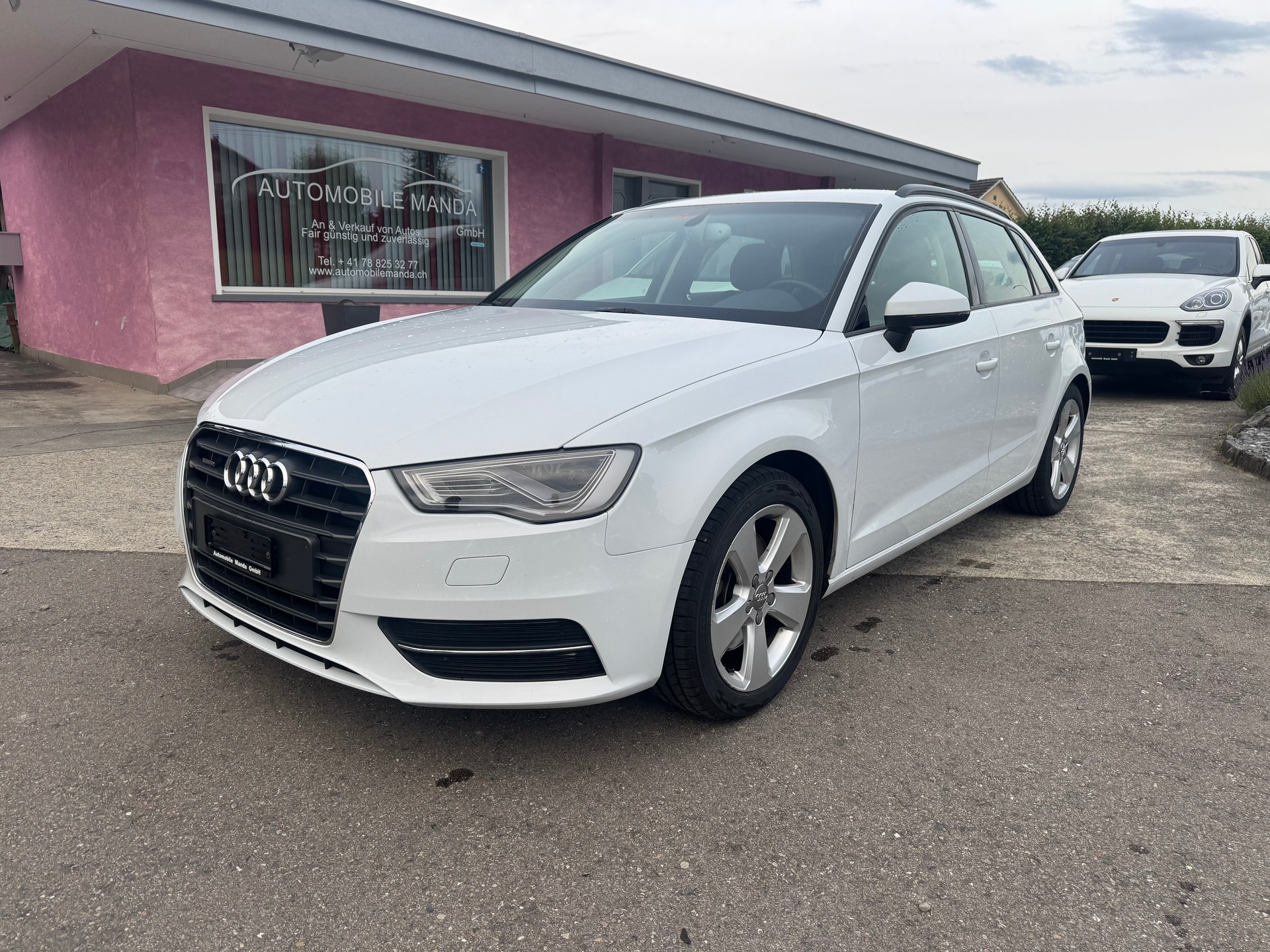 AUDI A3 Sportback 2.0 TDI Ambition quattro S-tronic-image-0