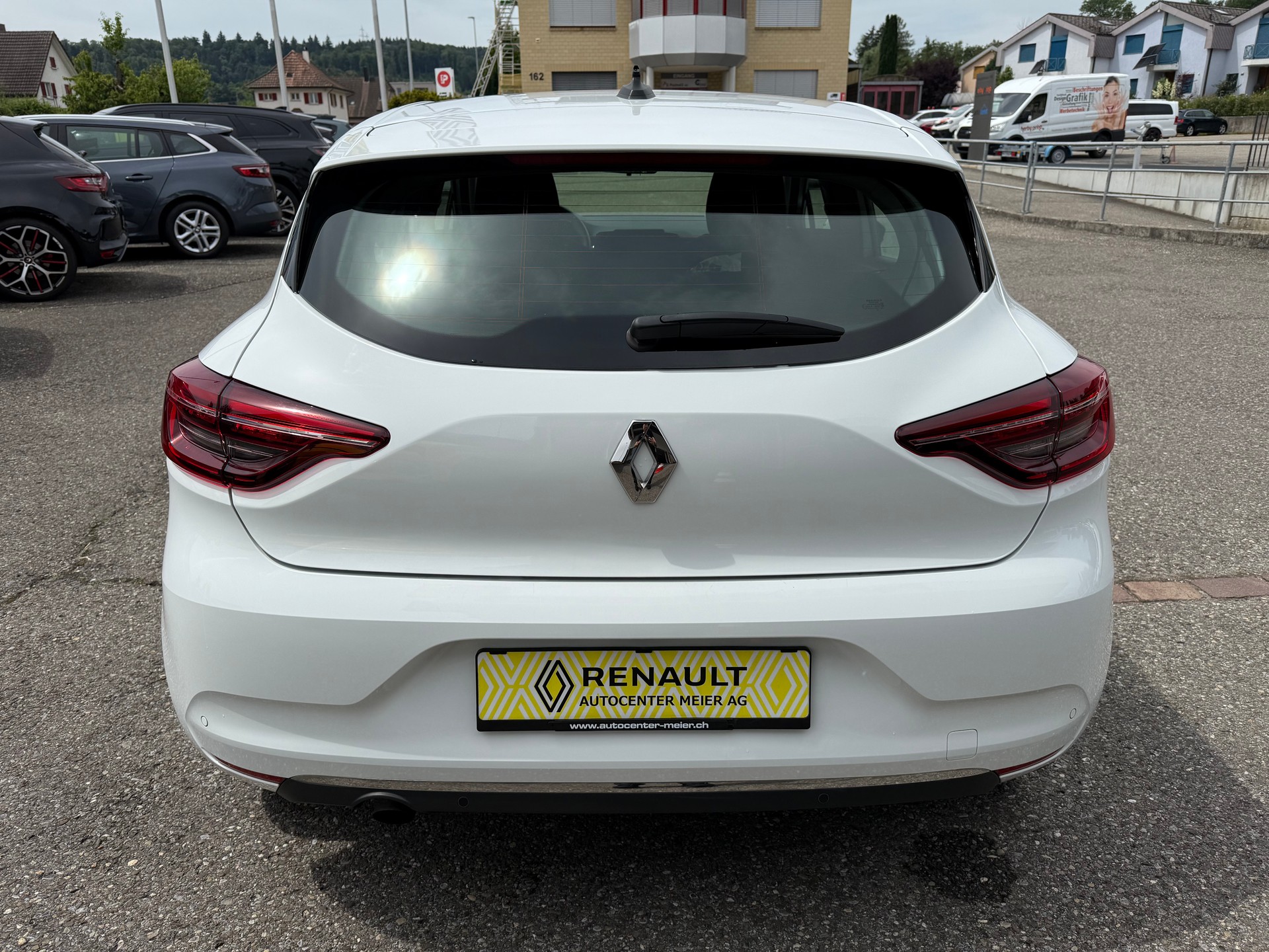 RENAULT Clio 1.0 Business-image-4