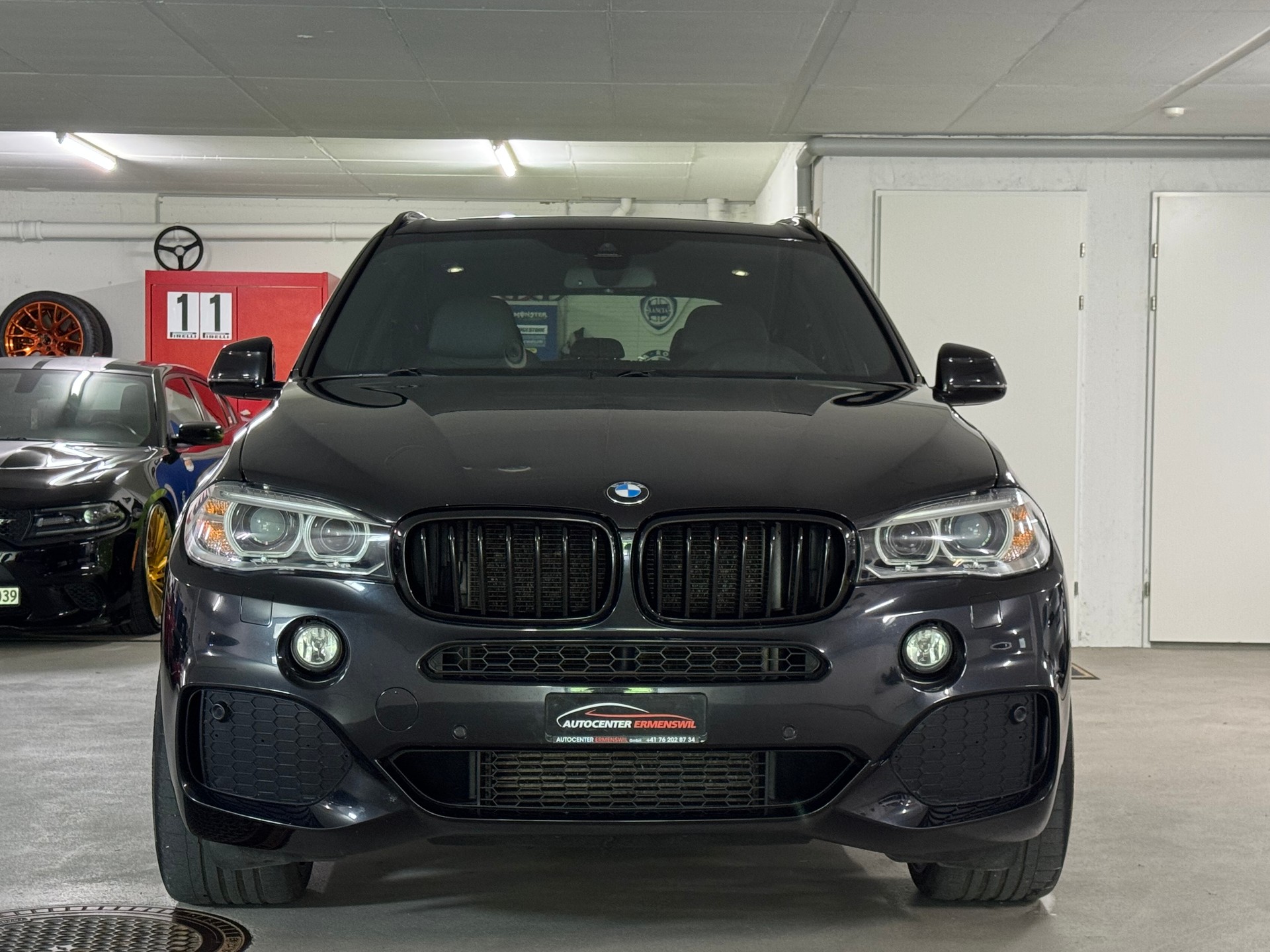BMW X5 xDrive 40d Steptronic M-Paket / 22-Zoll Aversus Felgen-image-1