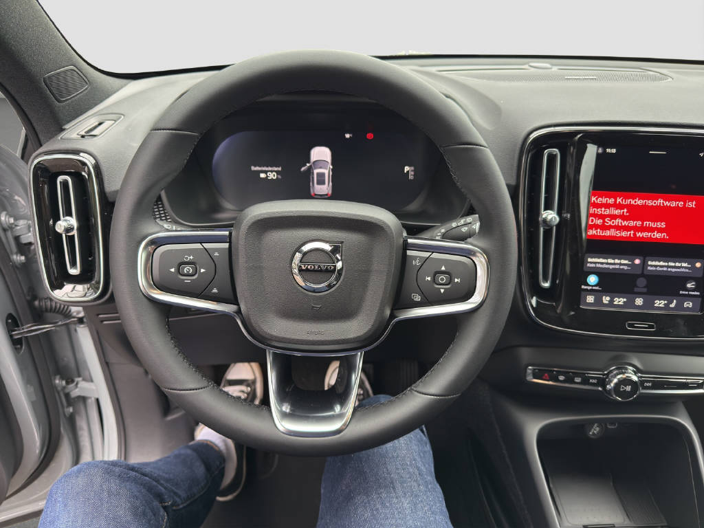VOLVO EX40 Twin XCENTRIC Edition AWD-image-8